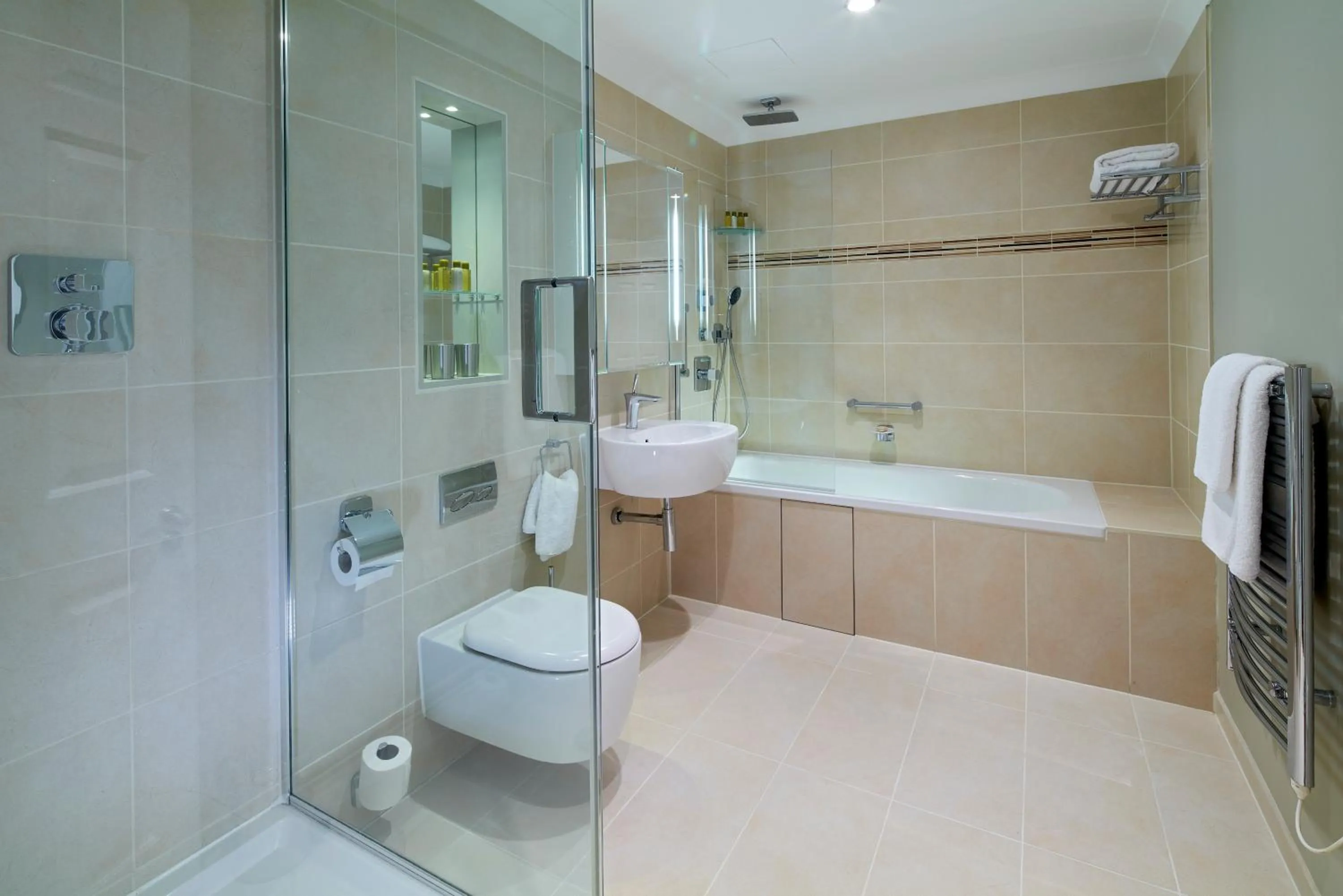 Shower in Cheval Calico House