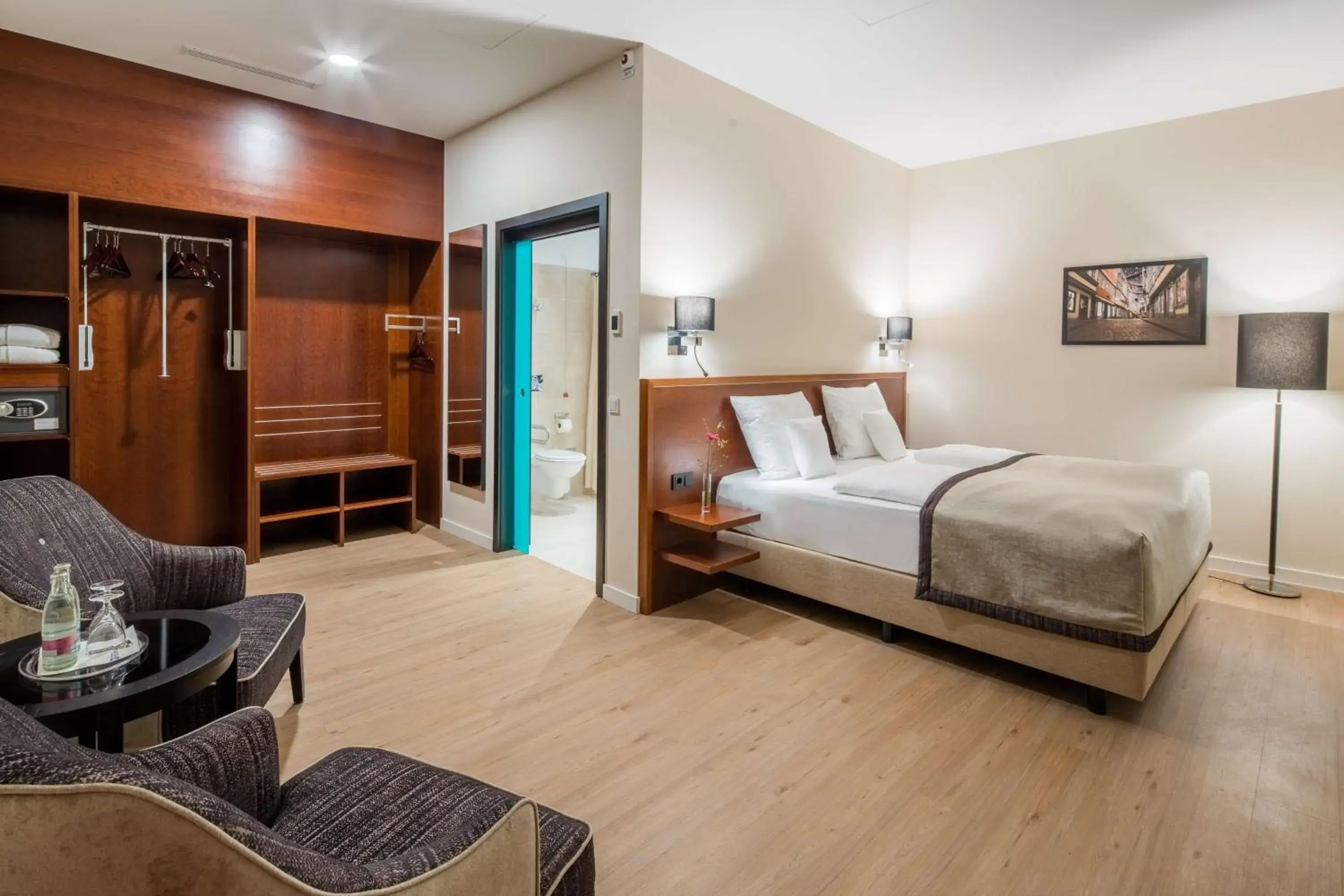 Bedroom, Bed in Best Western Plus Hotel Excelsior Bedroom, Bed in Best Western Plus Hotel Excelsior