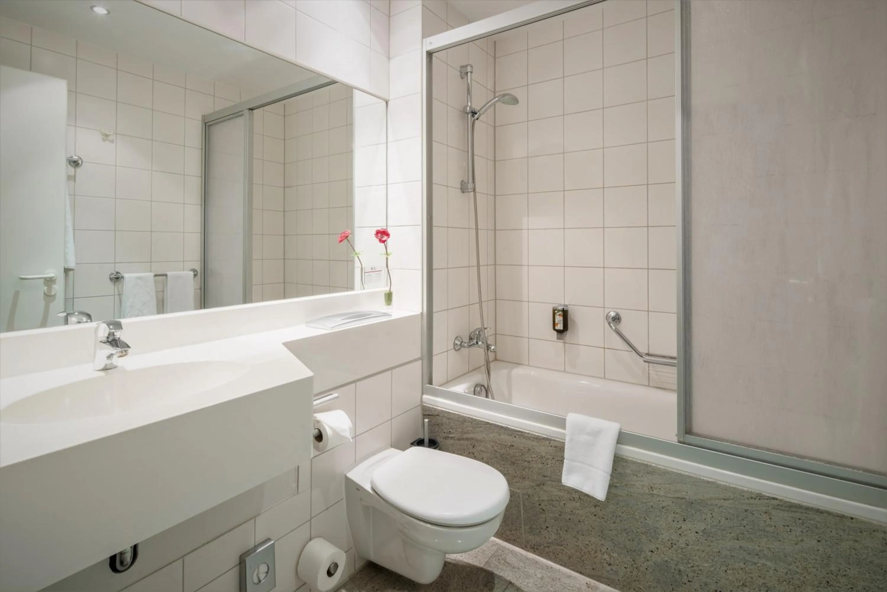 Toilet in Best Western Plus Hotel Excelsior