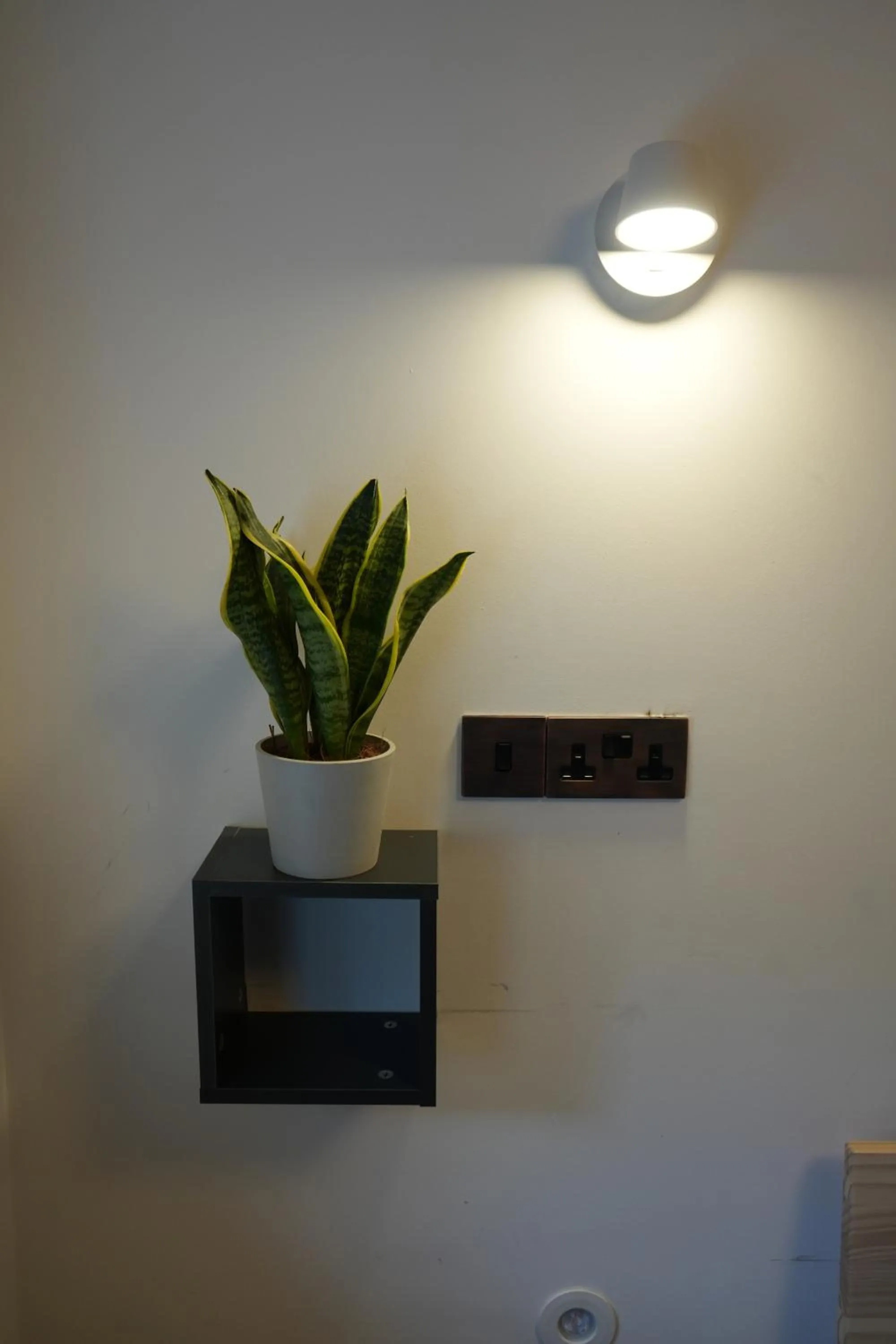 hair dresser in Fountain Hotel