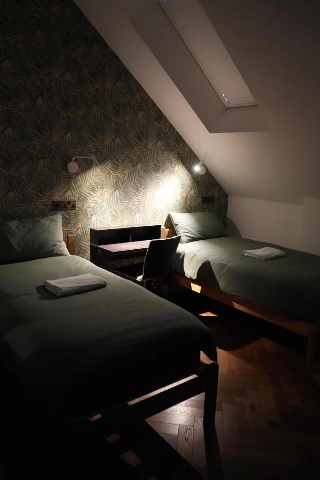 Bed in Fountain Hotel