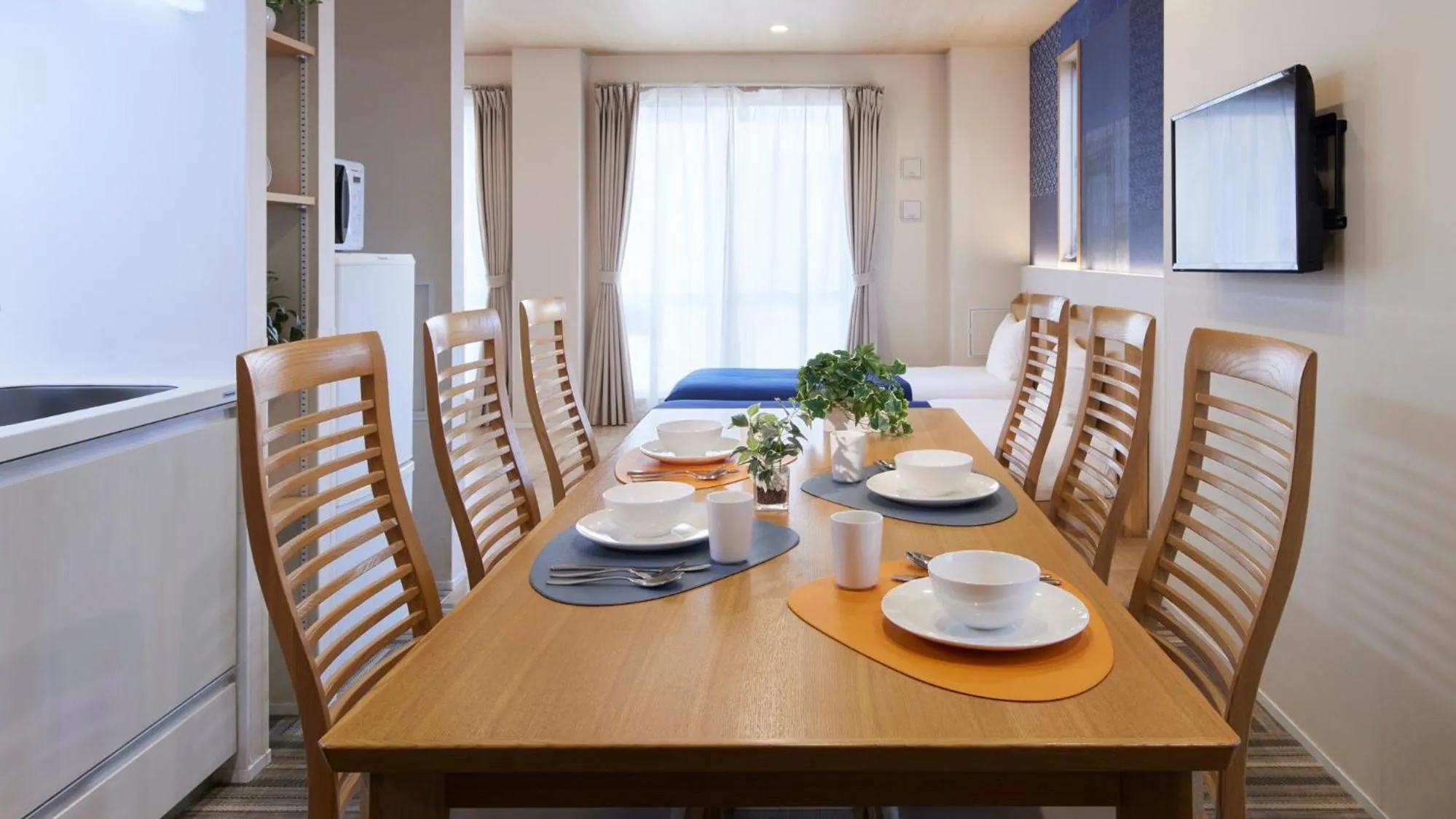 Dining area in Minn Kamata