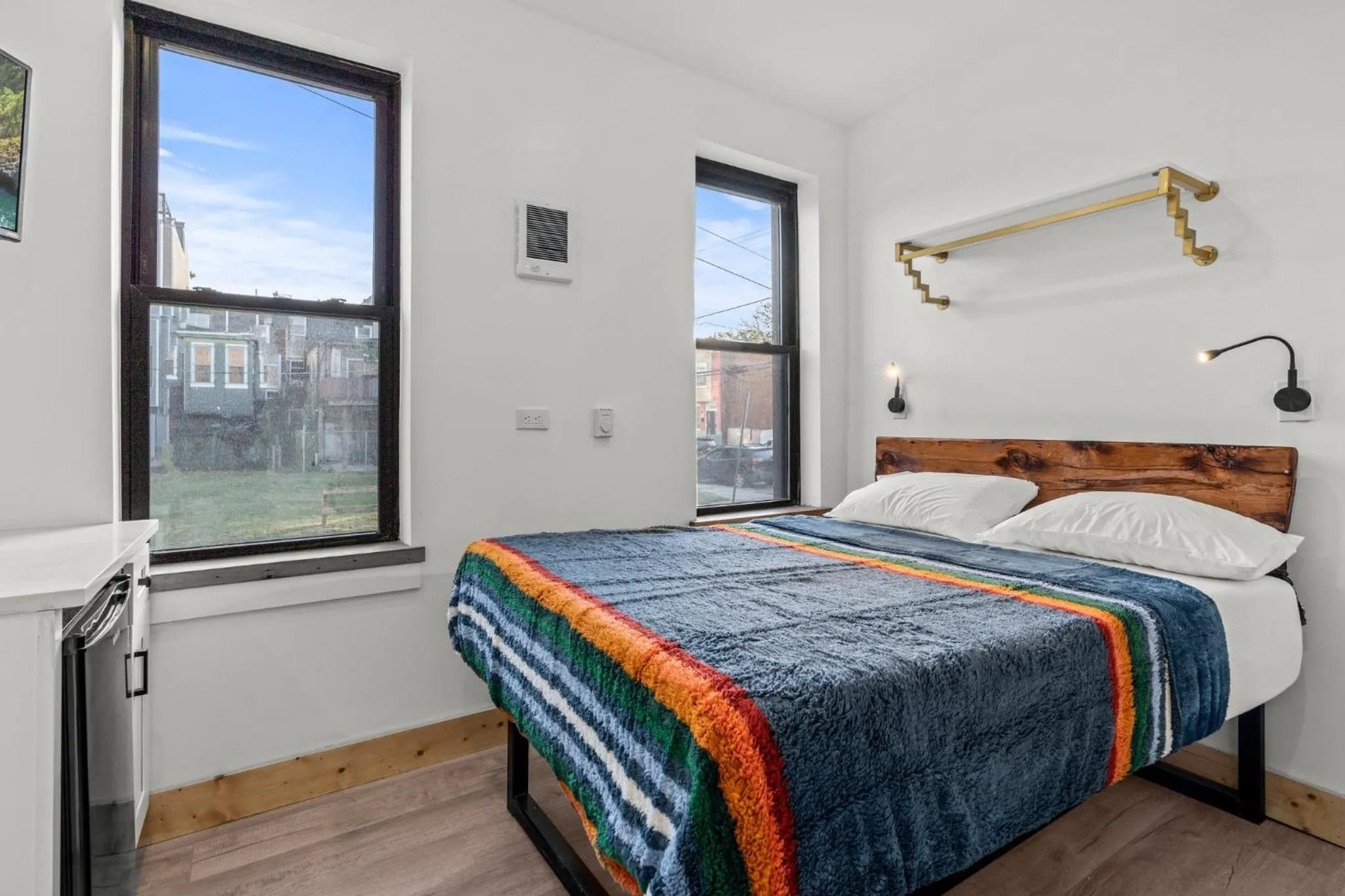 Bed in Goodseed Suites Philadephia Center