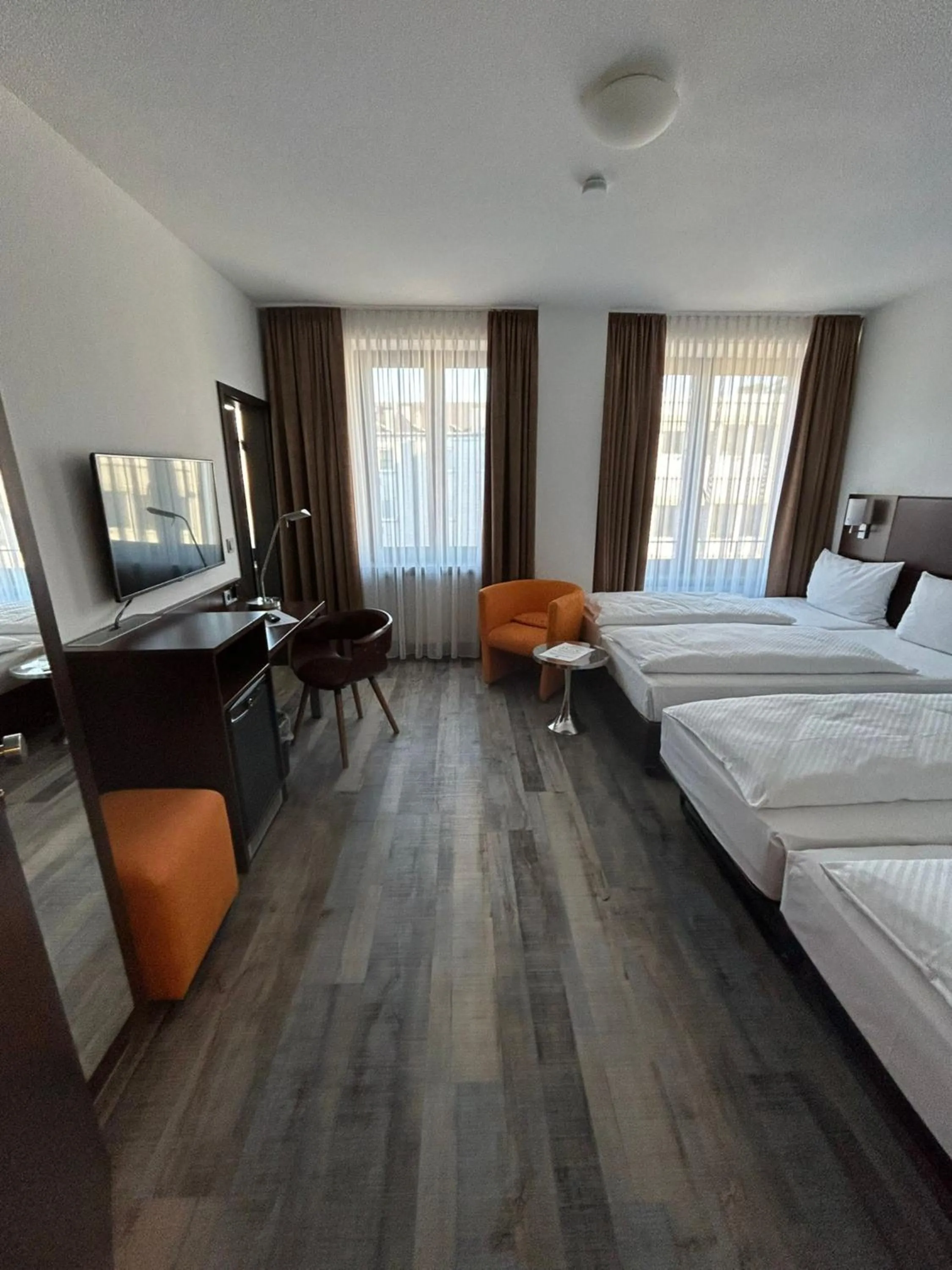 Property building, Bed in Hotel Fackelmann