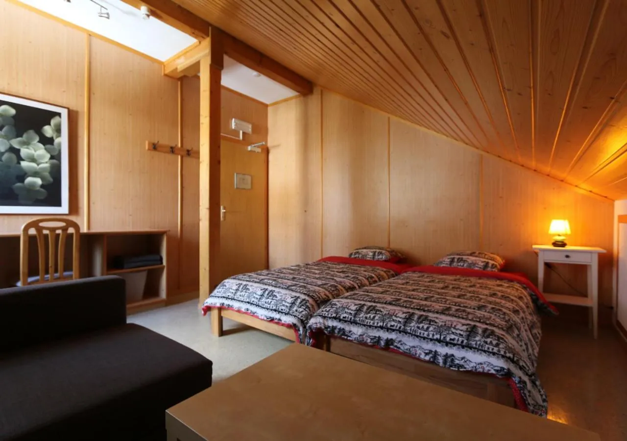 Photo of the whole room, Bed in Maison de Montagne de Bretaye accès par le train arrêt Bouquetin