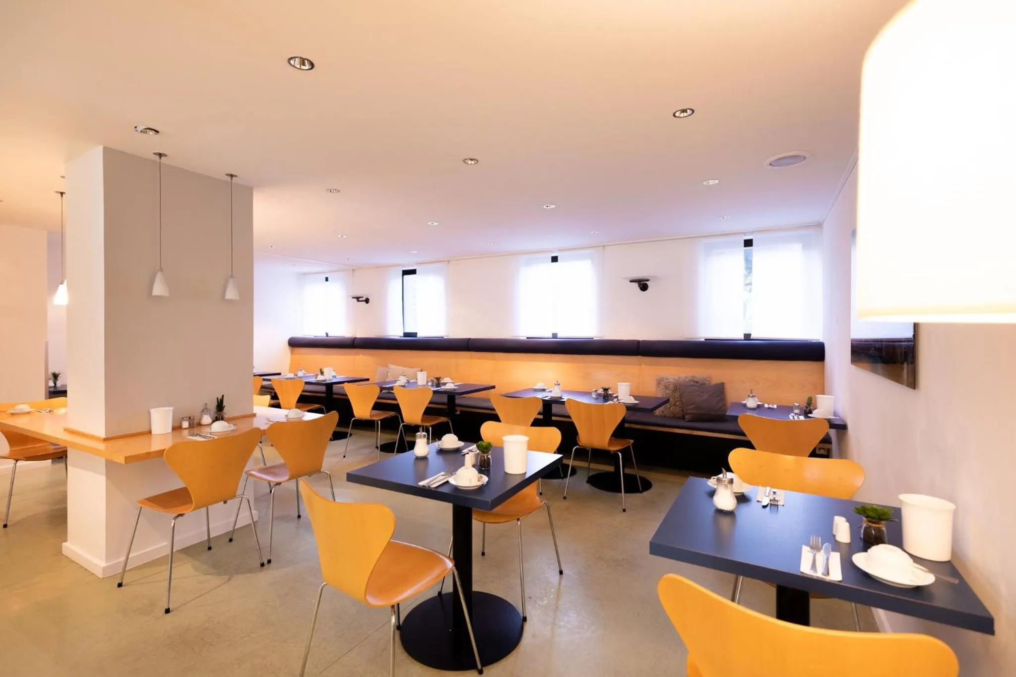 Breakfast in Garner Hotel Cologne East by IHG