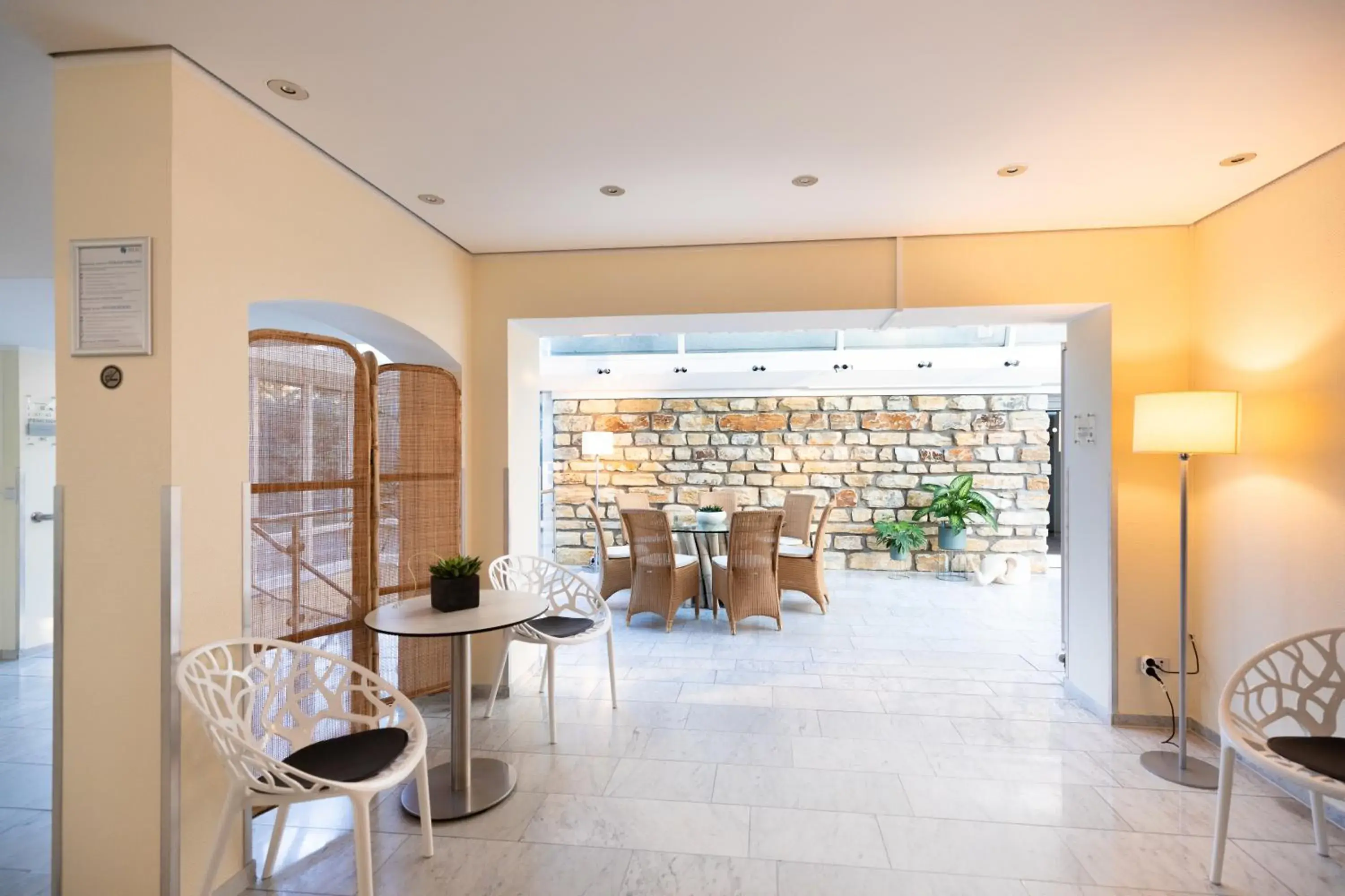 Lobby or reception in Select Hotel Silence Garden Köln Lobby or reception in Select Hotel Silence Garden Köln