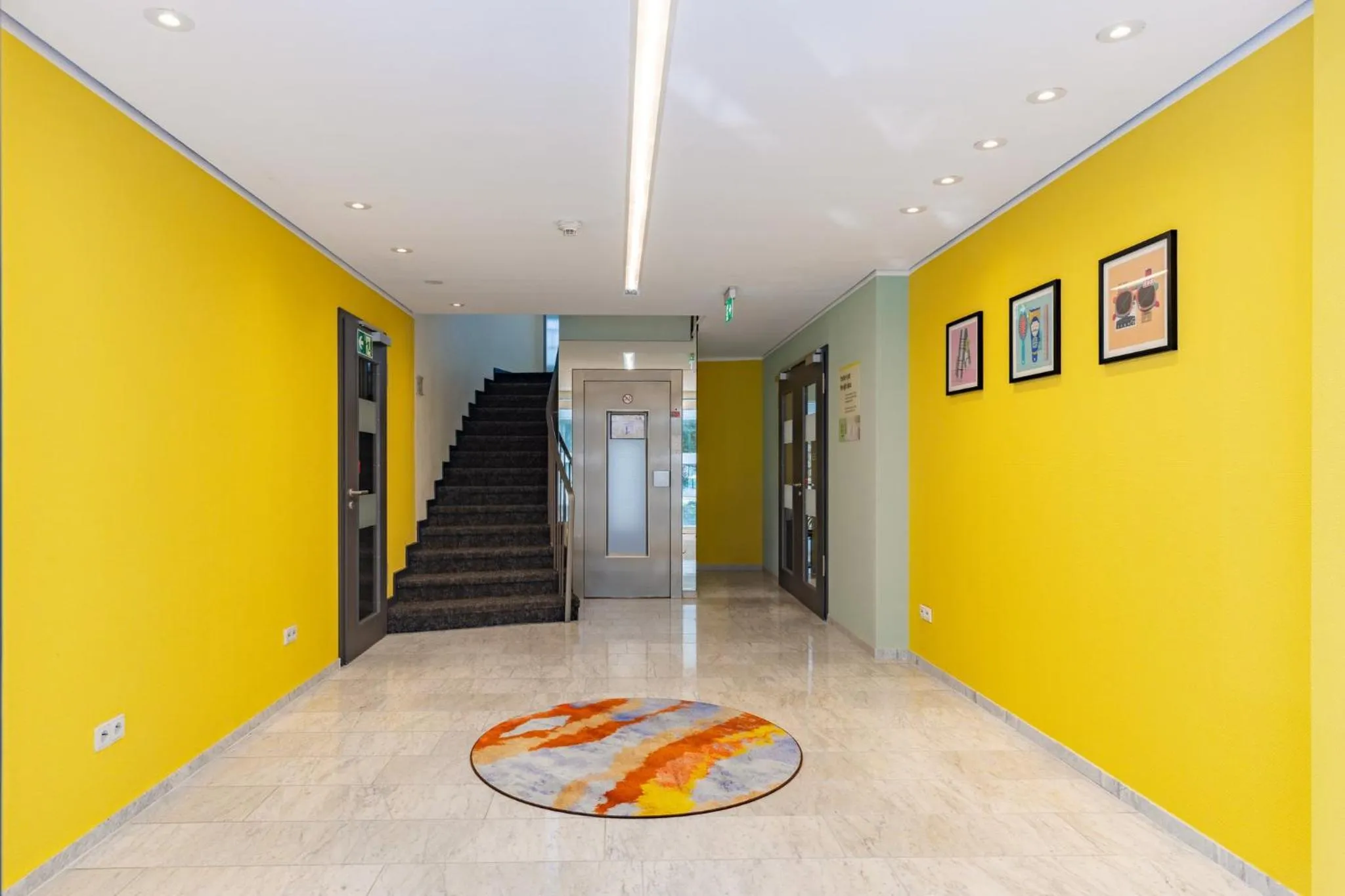 Decorative detail in Garner Hotel Cologne East by IHG