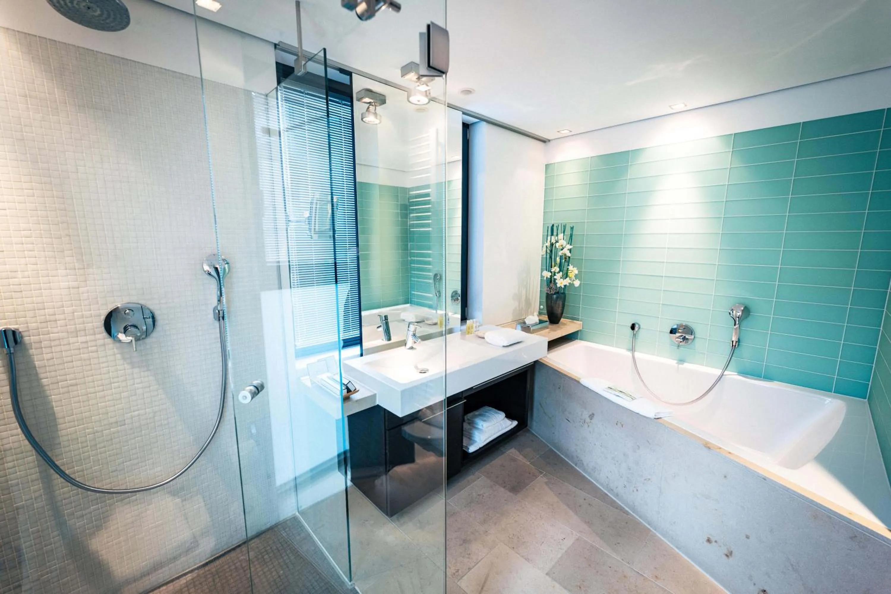 Shower in Hotel Der Blaue Reiter