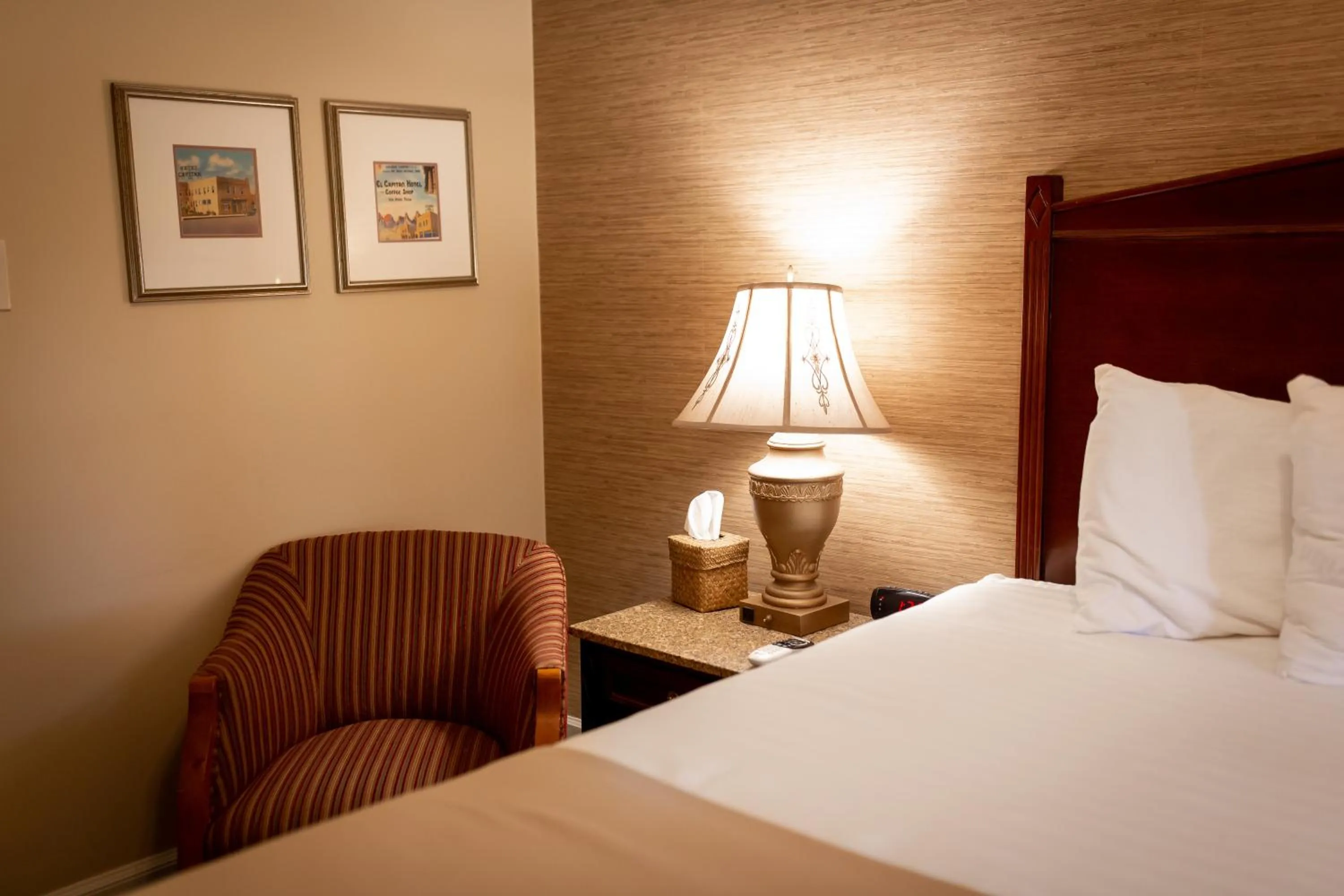 Bed in Hotel El Capitan