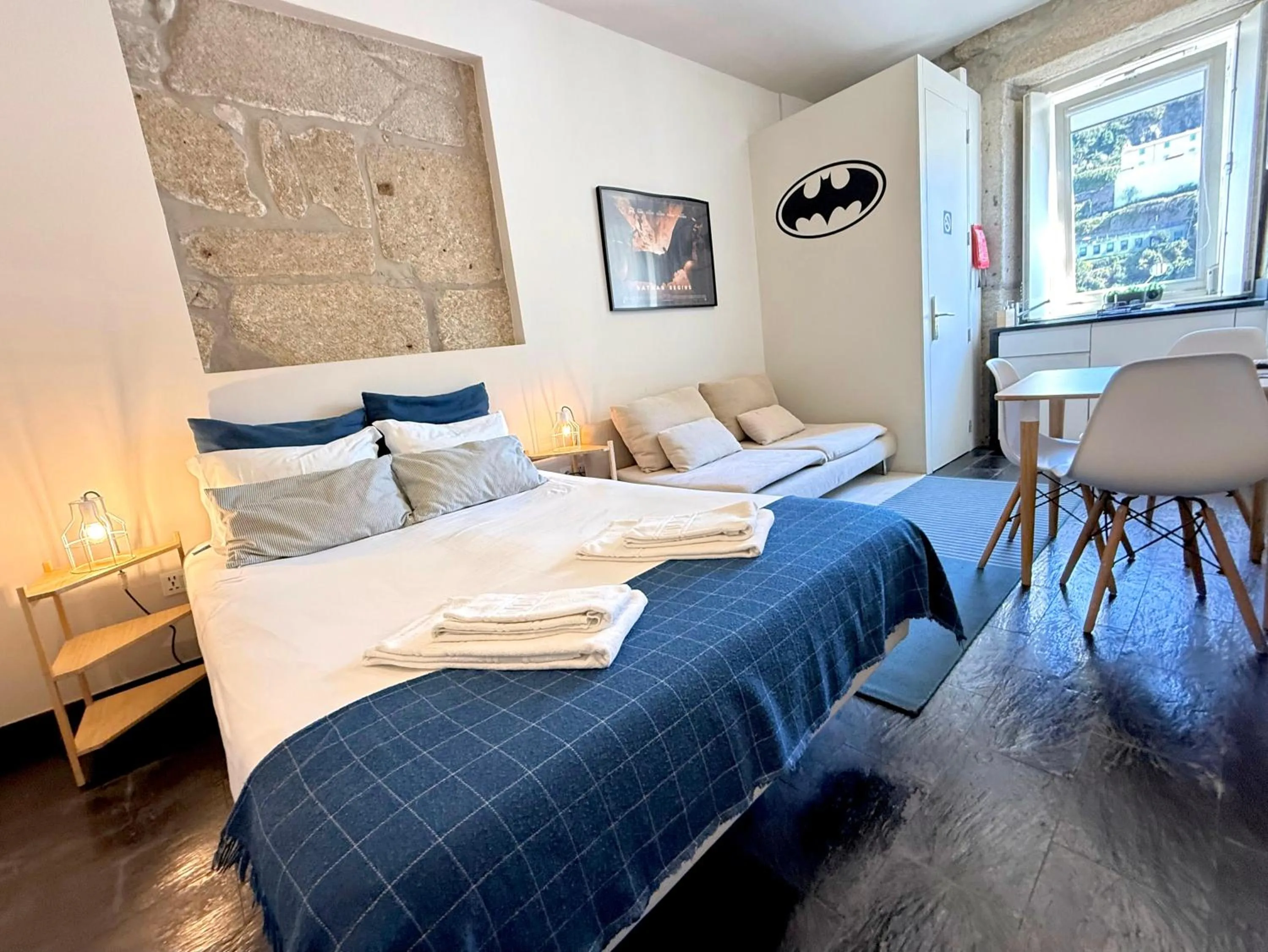 Bed in Ribeira Cinema Apartments