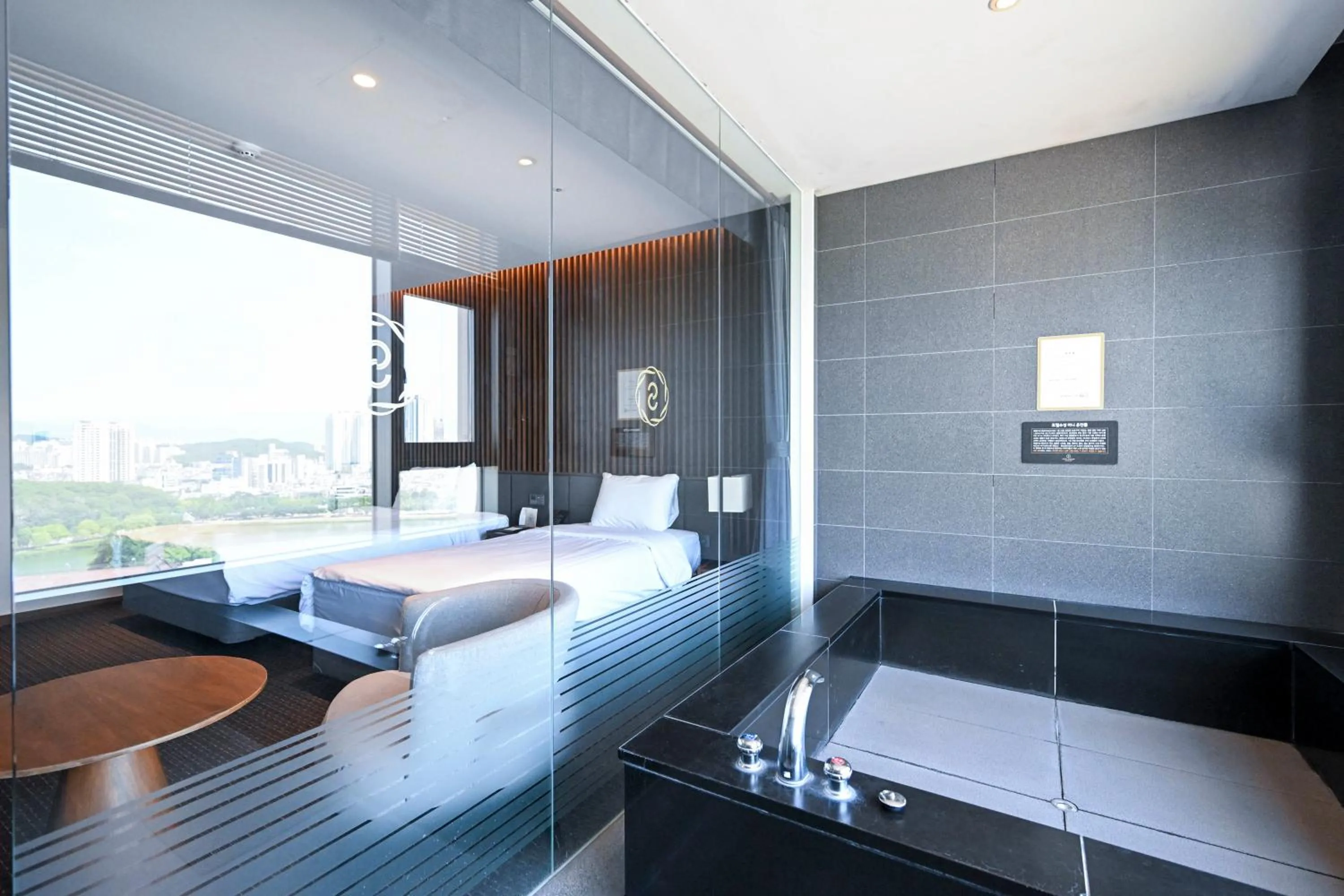 Bed in Hotel Susung Spa Resort