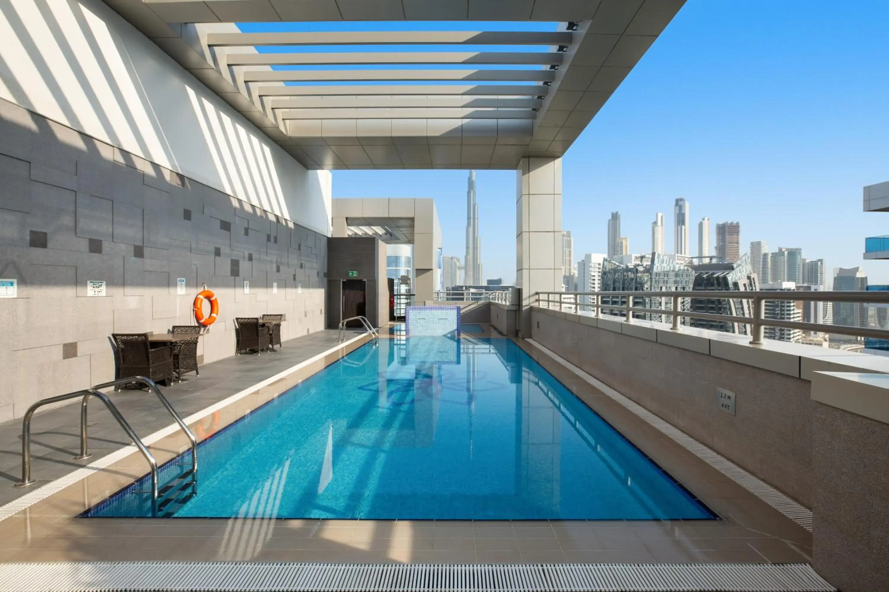 Swimming pool in Royal Continental Suites Business Bay - Deluxe Apartments Swimming pool in Royal Continental Suites Business Bay - Deluxe Apartments