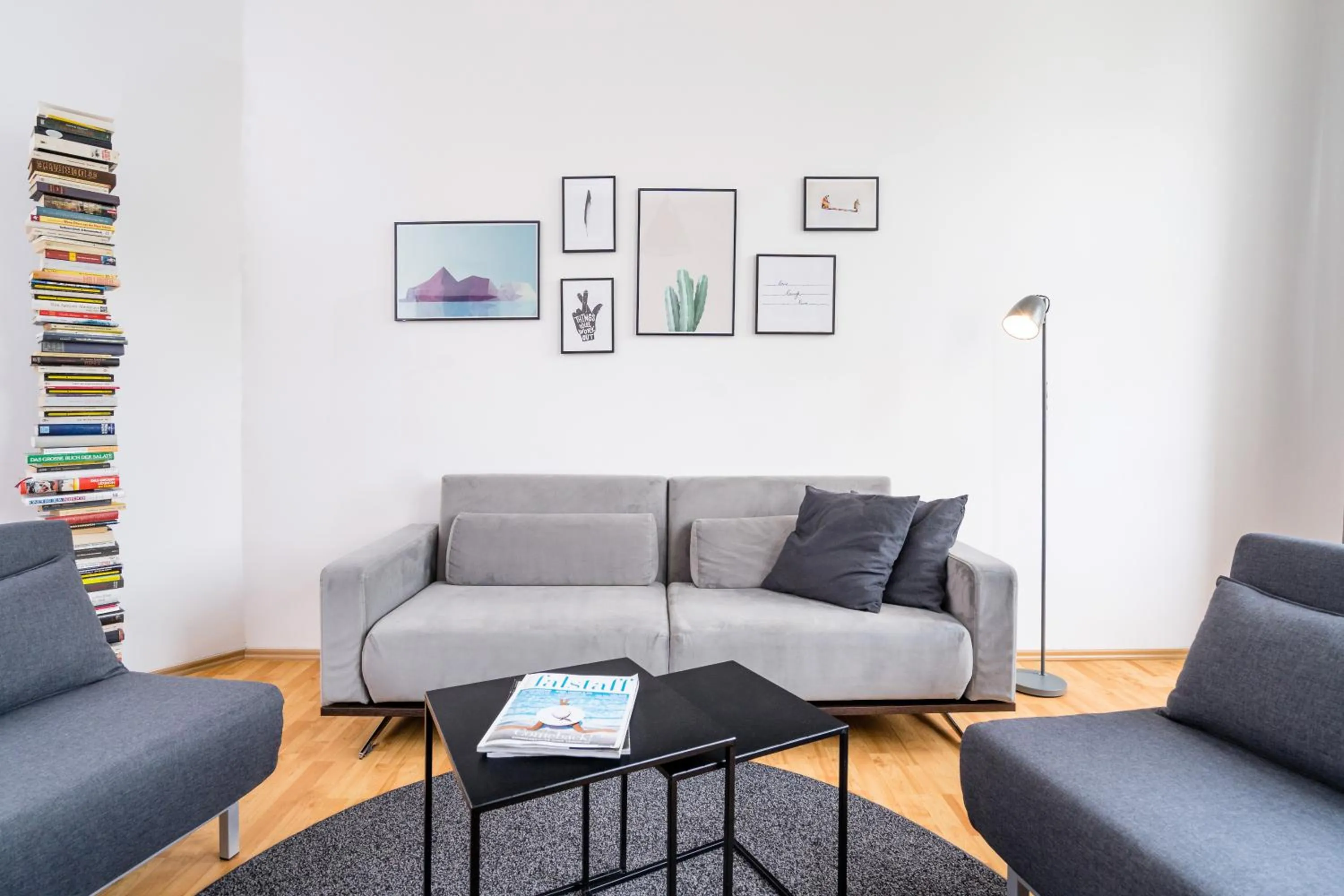 Two-Bedroom Apartment with Balcony	 in BENSIMON apartments Prenzlauer Berg