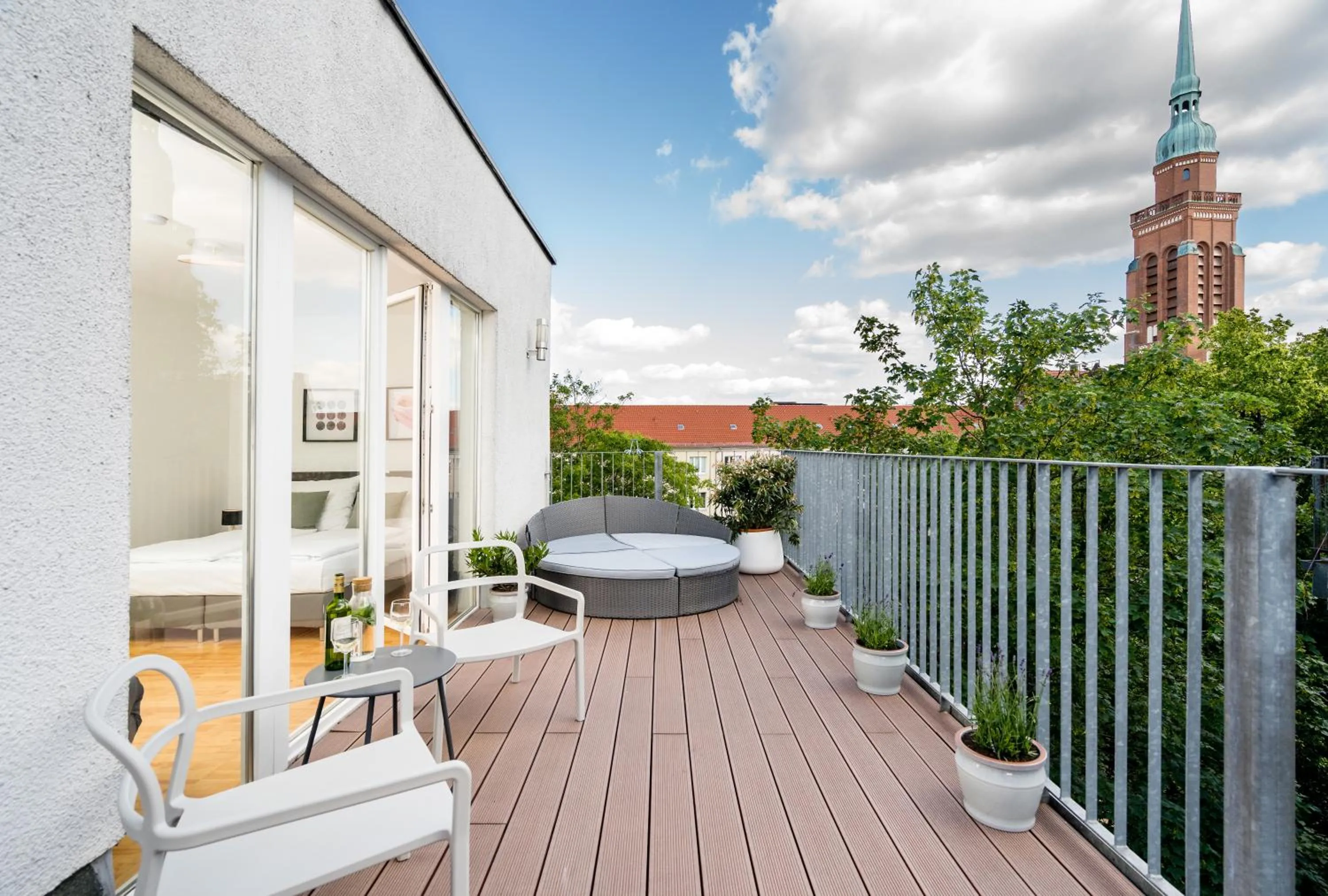 Penthouse Apartment with Terrace in BENSIMON apartments Prenzlauer Berg