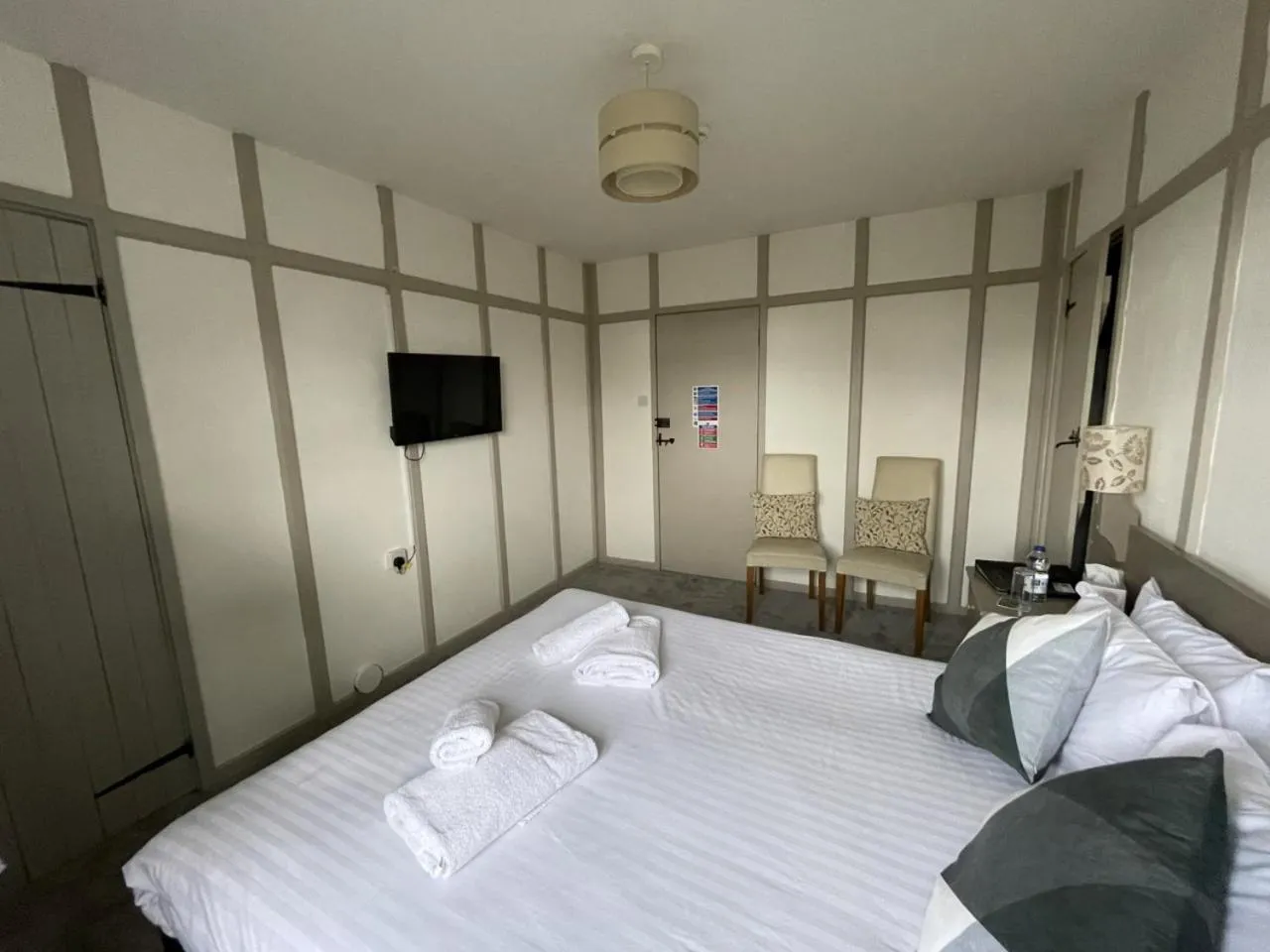 Bed in Playden Oasts Hotel