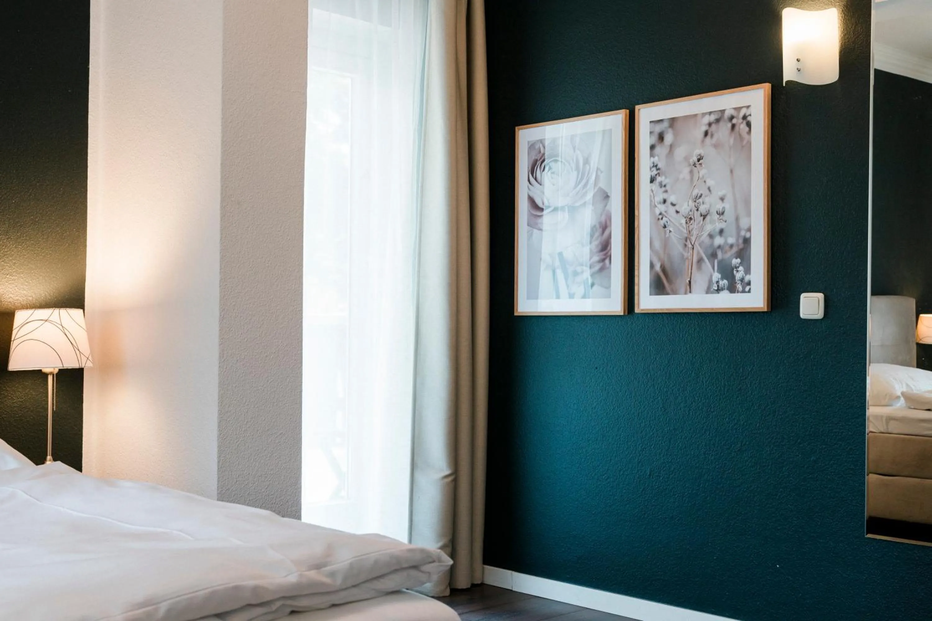 Photo of the whole room, Bed in Hotel Villa Solln - free parking