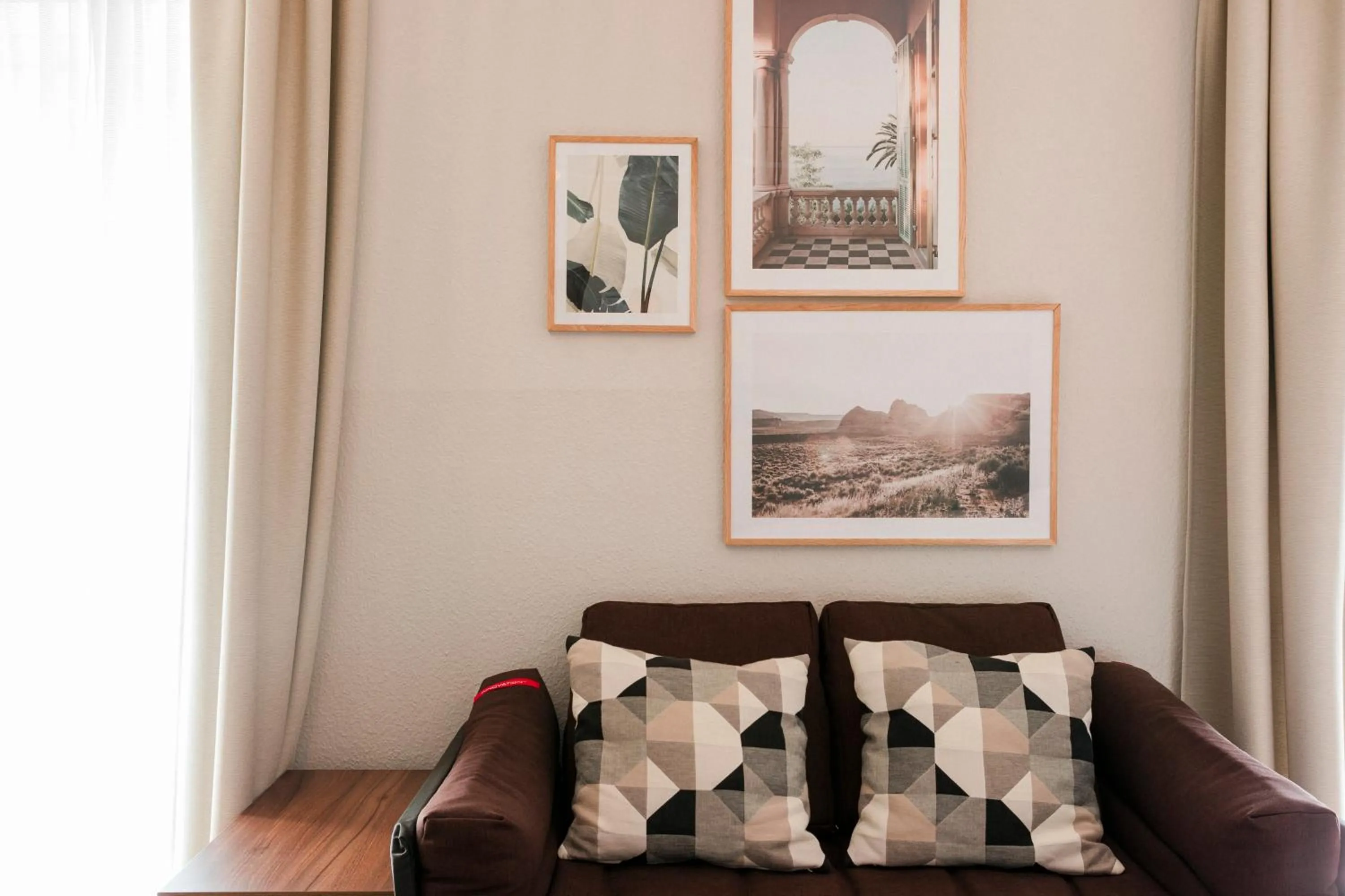 Photo of the whole room in Hotel Villa Solln - free parking