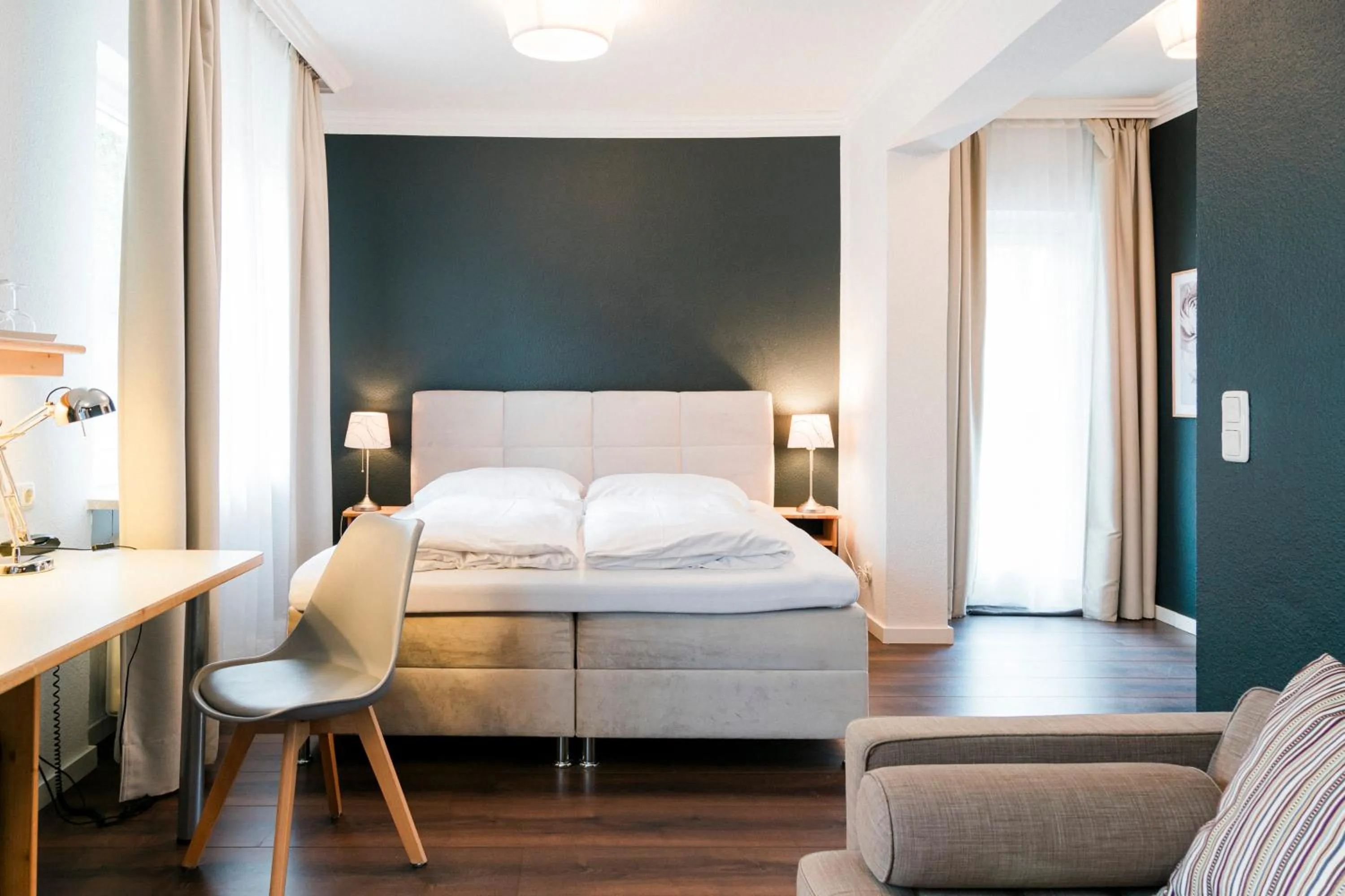 Photo of the whole room, Bed in Hotel Villa Solln - free parking