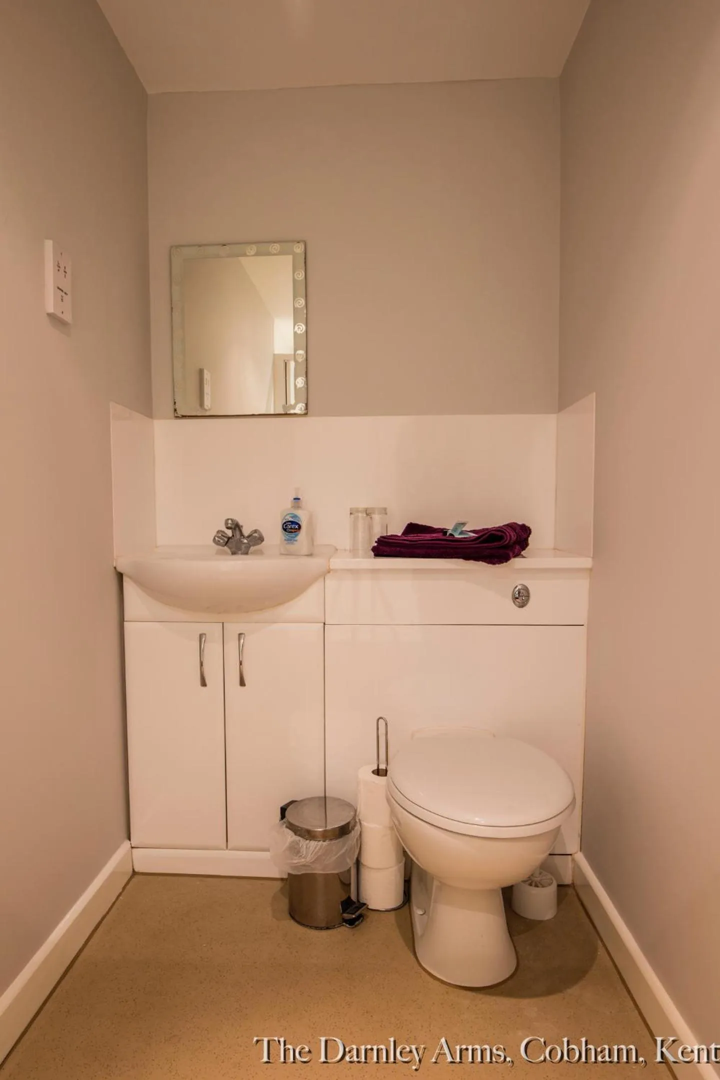 Bathroom in The Darnley Arms