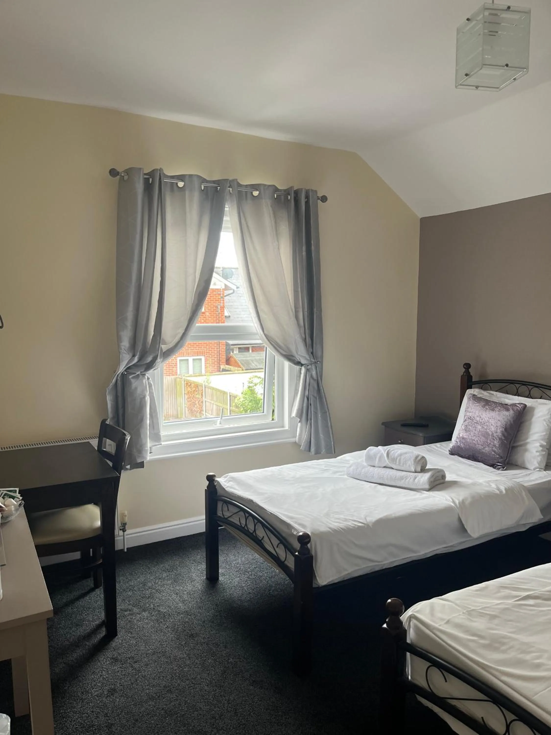 Bed in The Harp Freehouse and Guesthouse