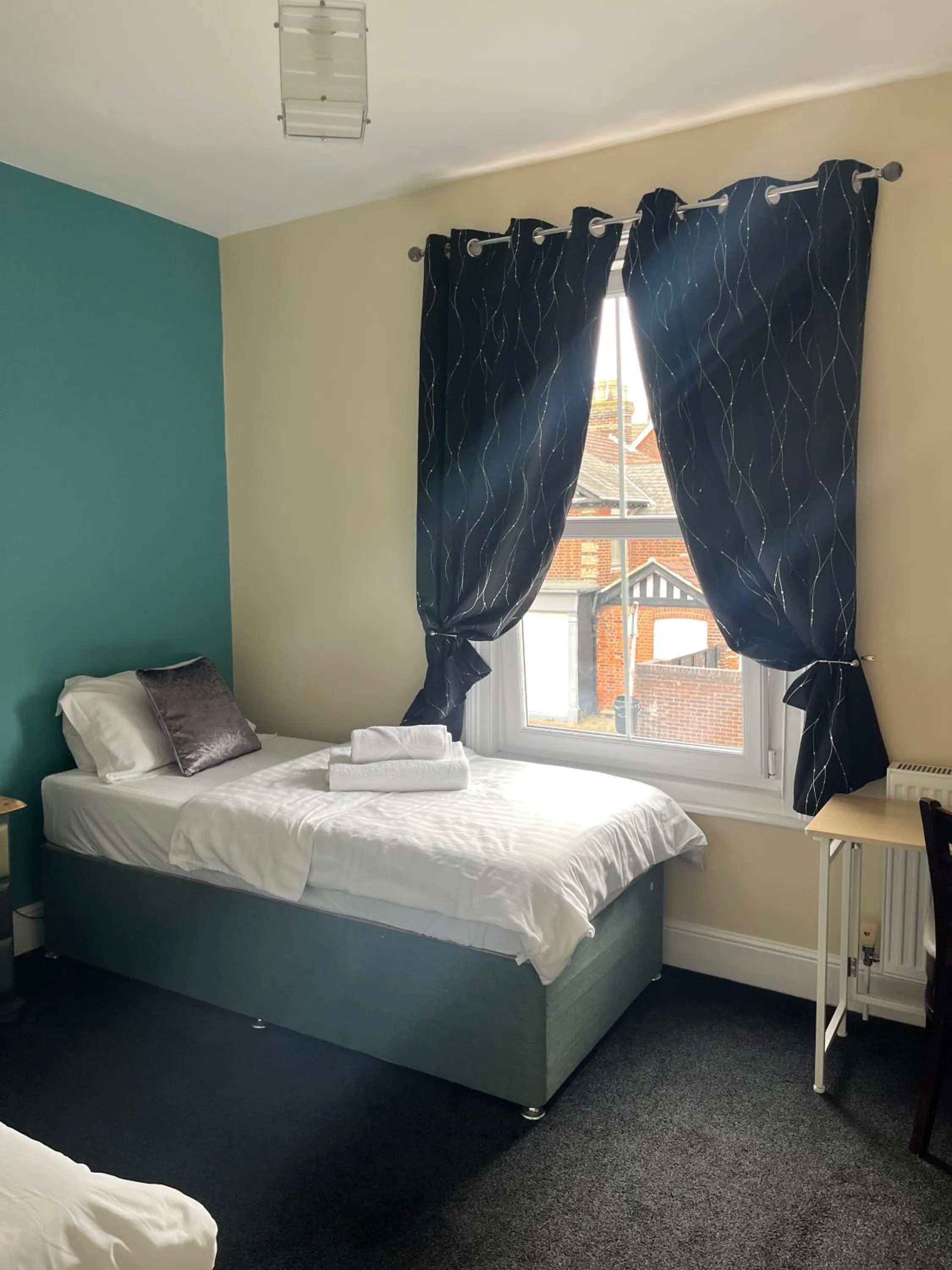 Bed in The Harp Freehouse and Guesthouse