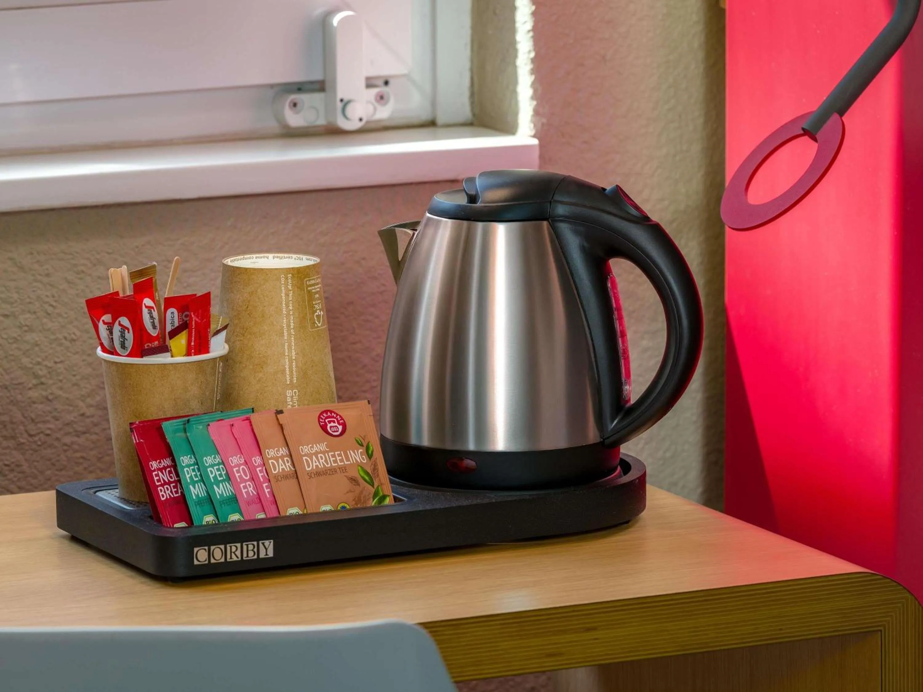 Bedroom in ibis Hotel Hamburg St. Pauli Messe