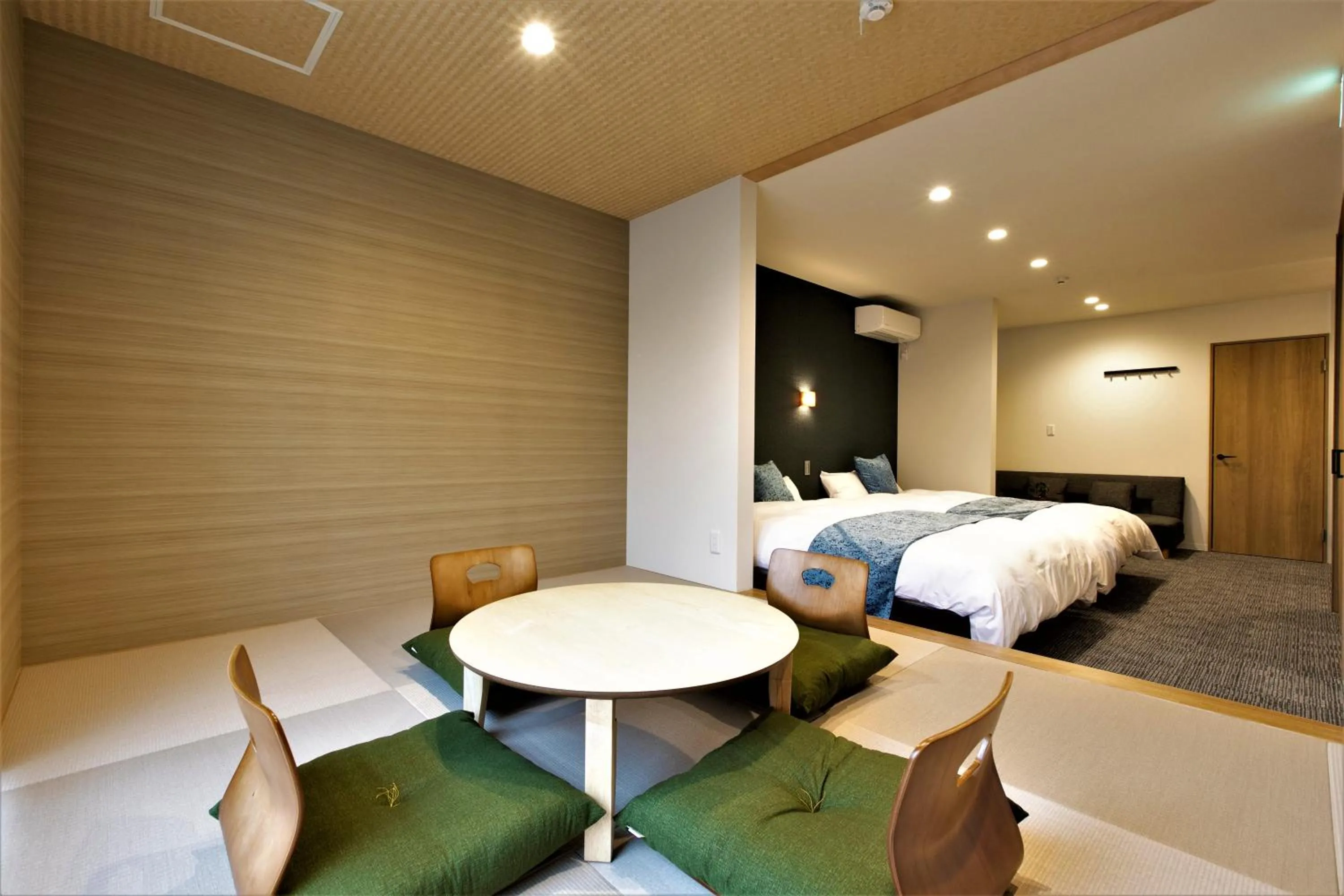 Photo of the whole room, Bed in Apartment Hotel STAY THE Kansai Airport
