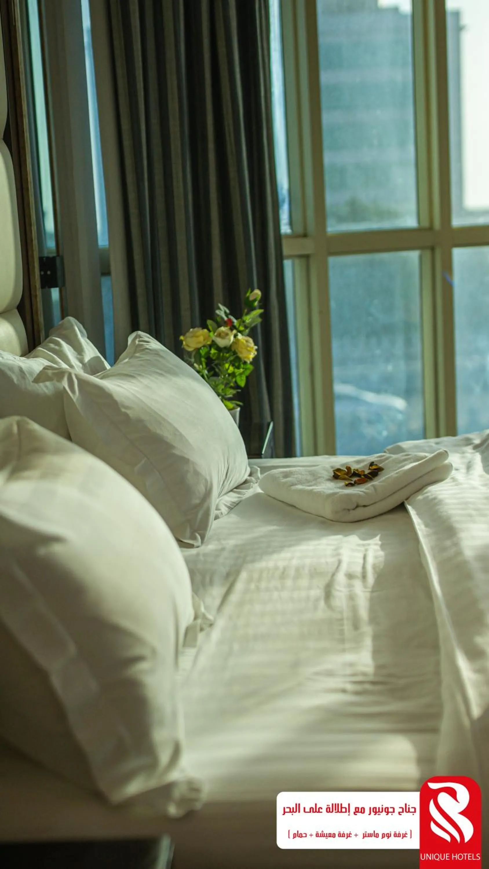 Property building, Bed in Al Andalus Tolen Hotel