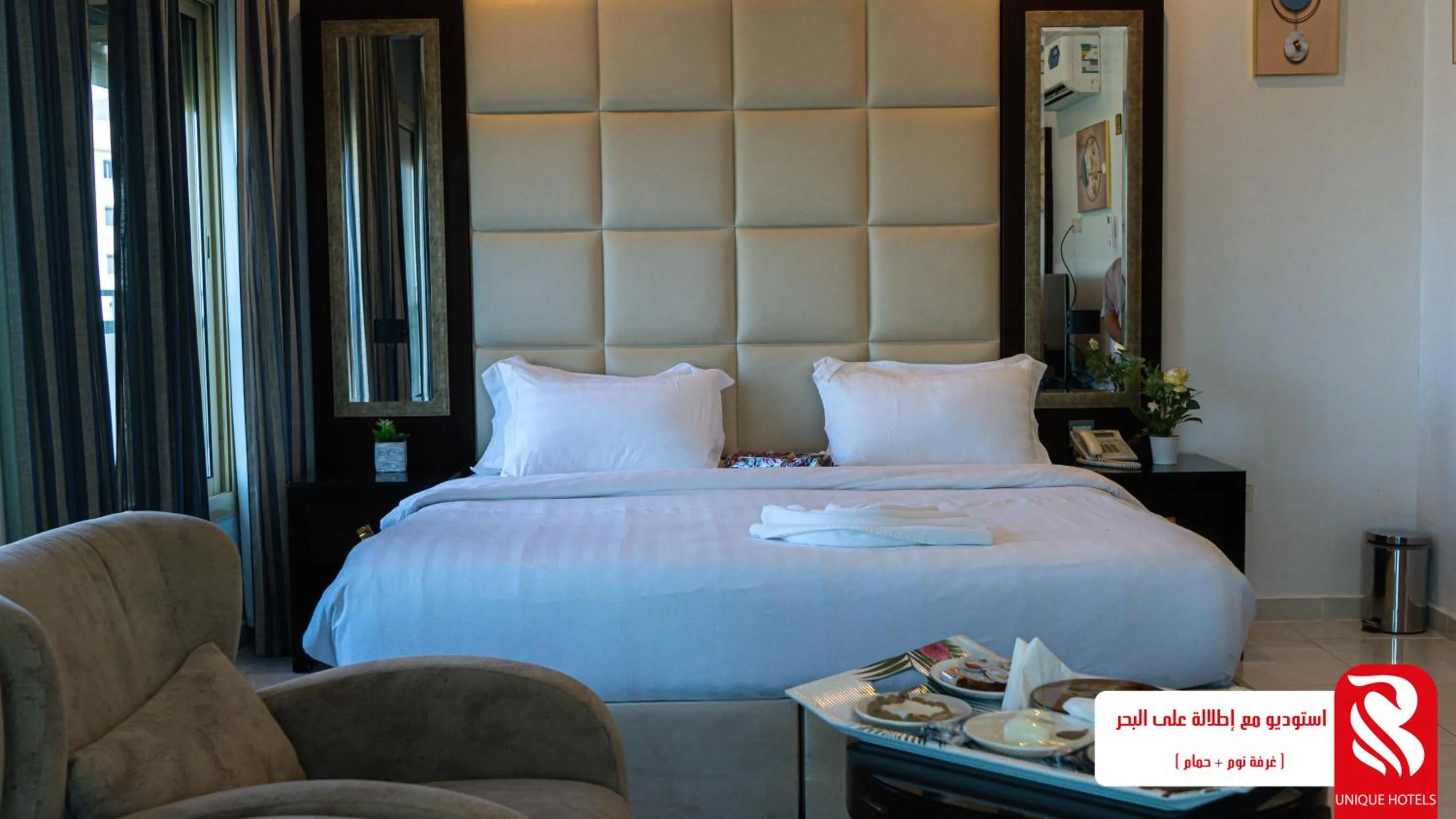 Property building, Bed in Al Andalus Tolen Hotel