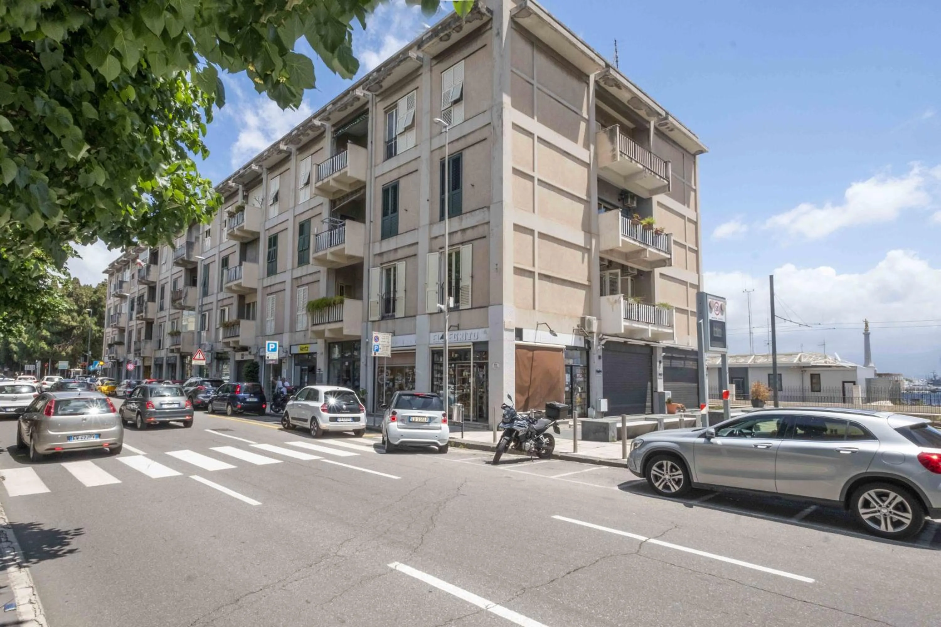 Property building in Miti Dello Stretto B&B