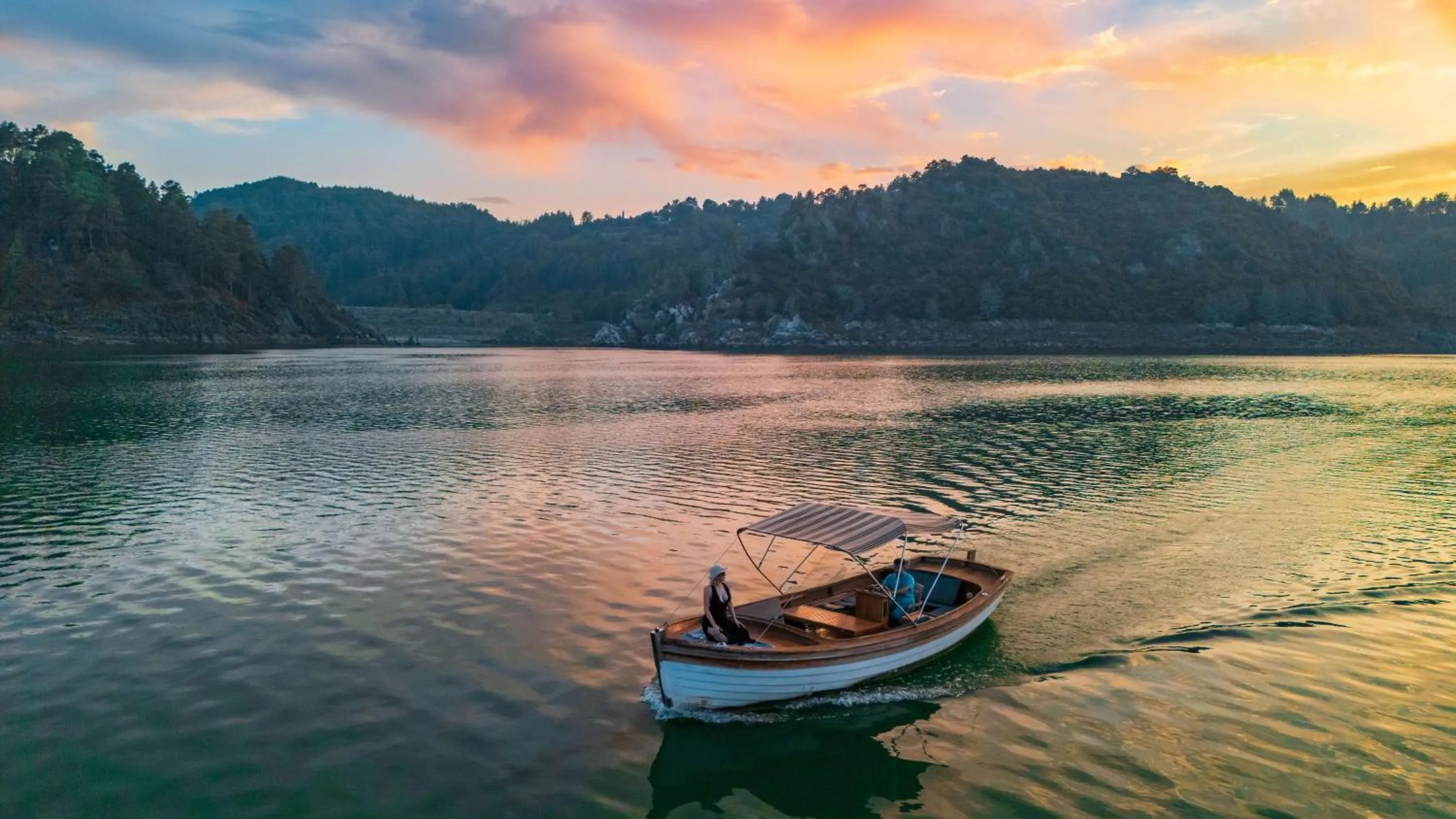 Activities in Botanik Göl Evleri