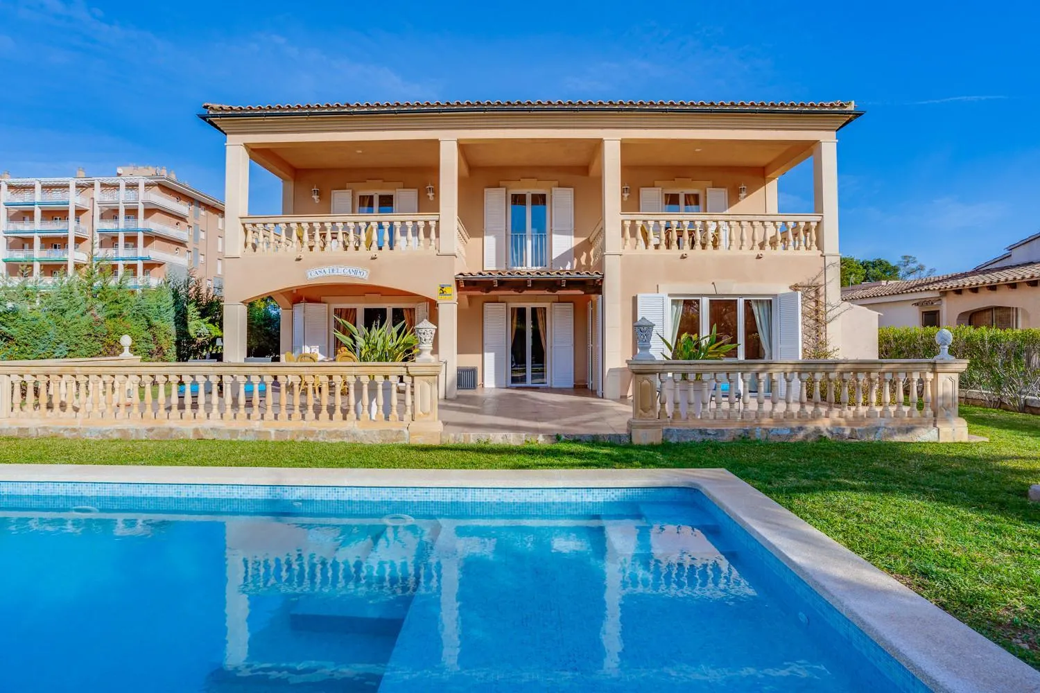 Property building in Villa Puerto Alcudia - Lago Aran Berna by PriorityVillas