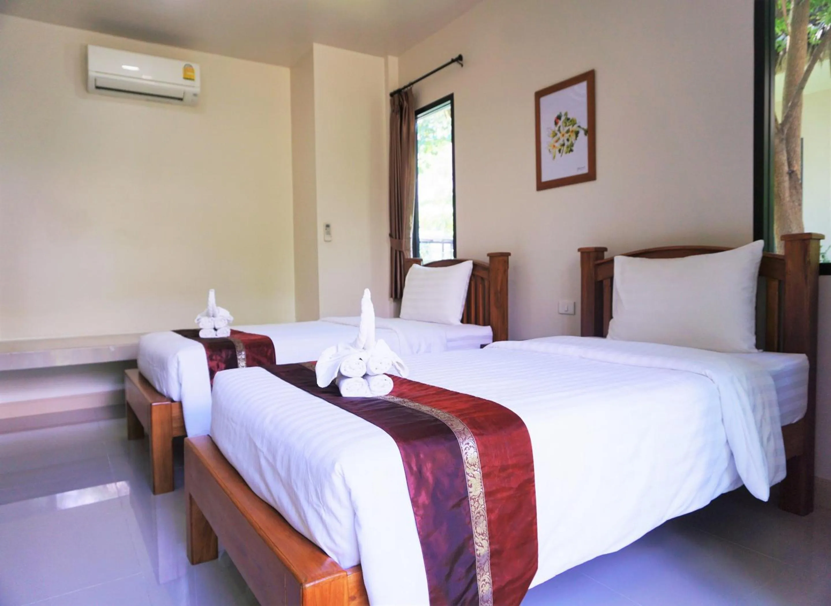 Bedroom, Bed in Papa's Home And Rabbit Café