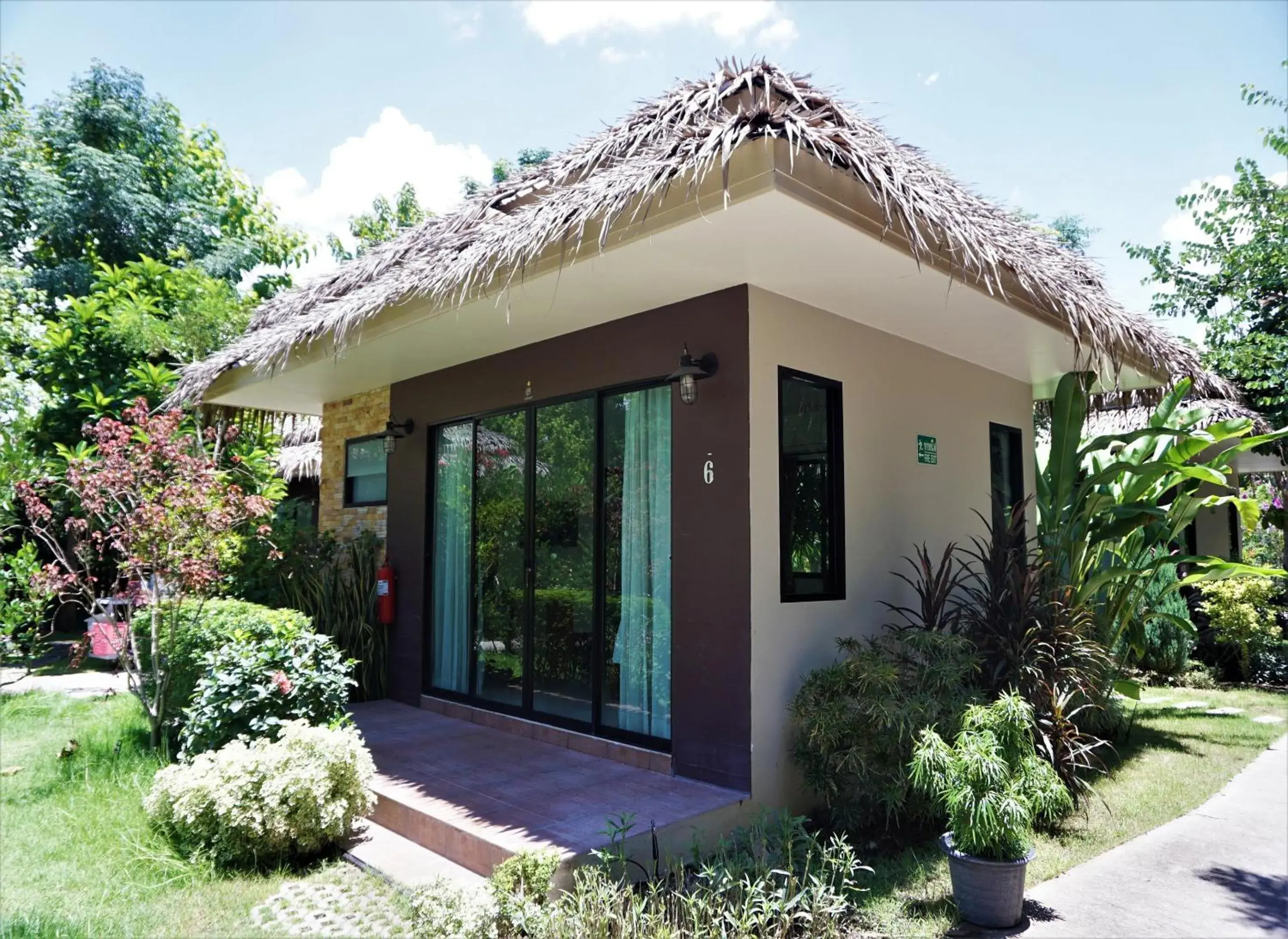 Papa's Home And Rabbit Café Papa's Home And Rabbit Café