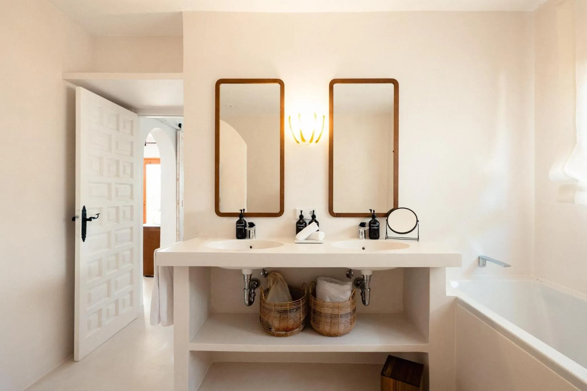 Photo of the whole room in Petunia Ibiza, a Beaumier hotel