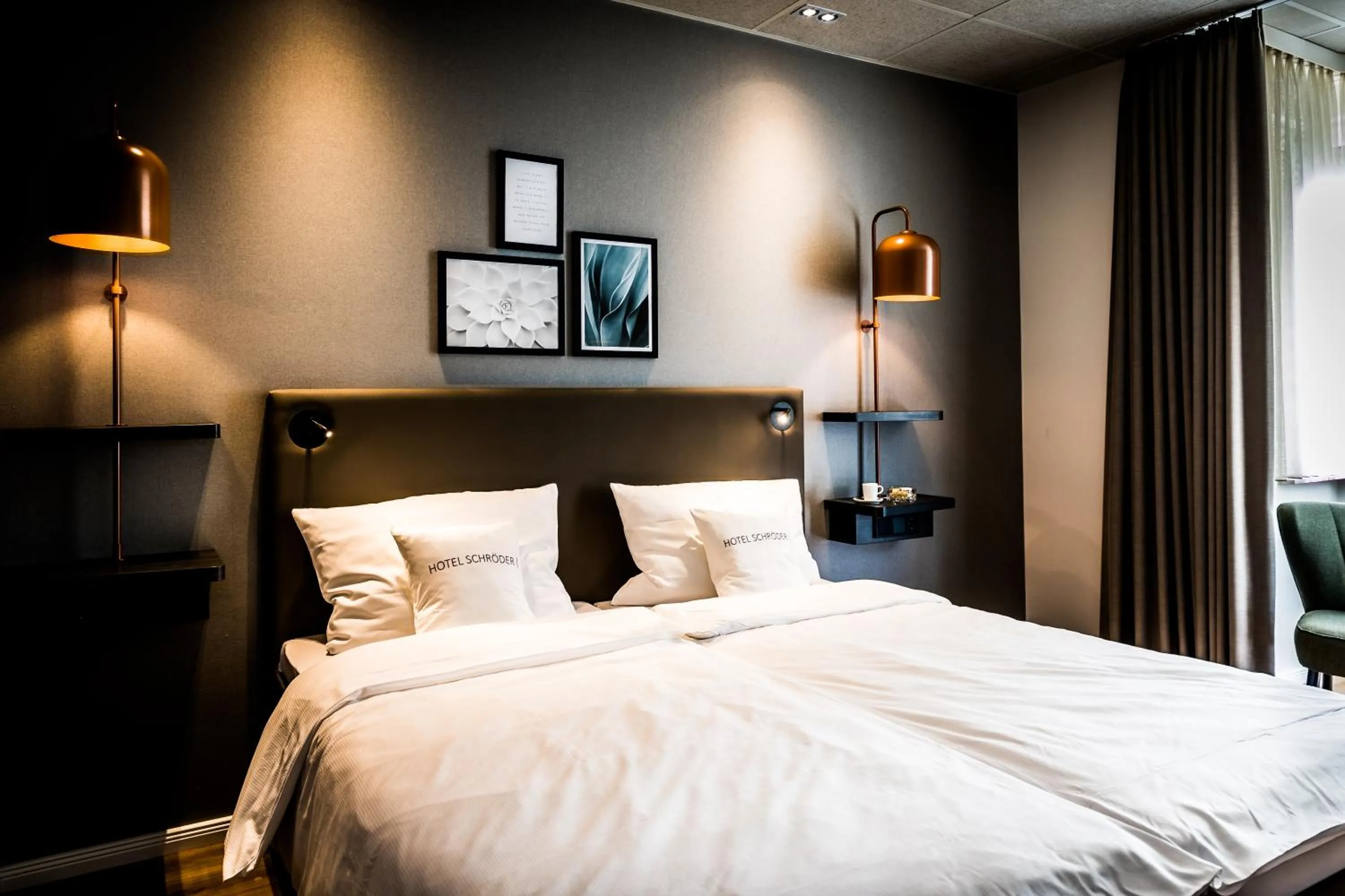 Bed in Hotel & Restaurant Schröder