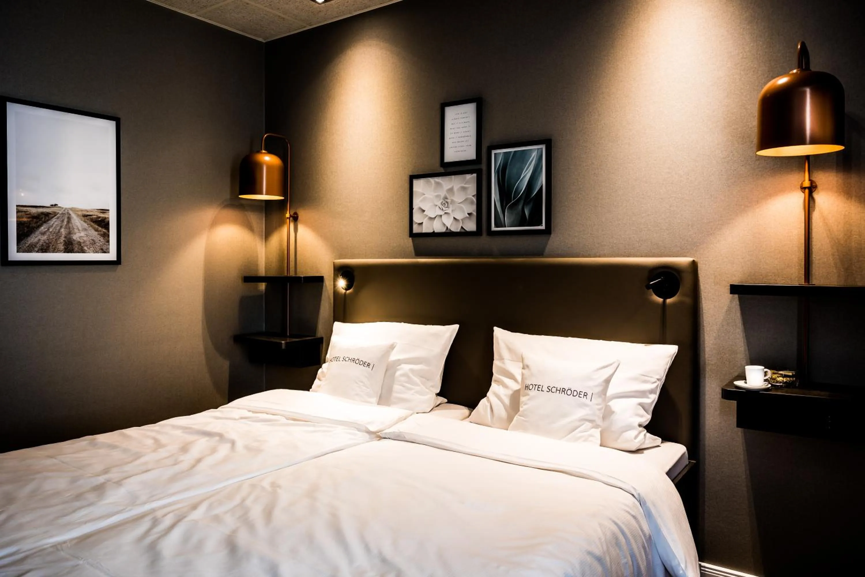 Bed in Hotel & Restaurant Schröder