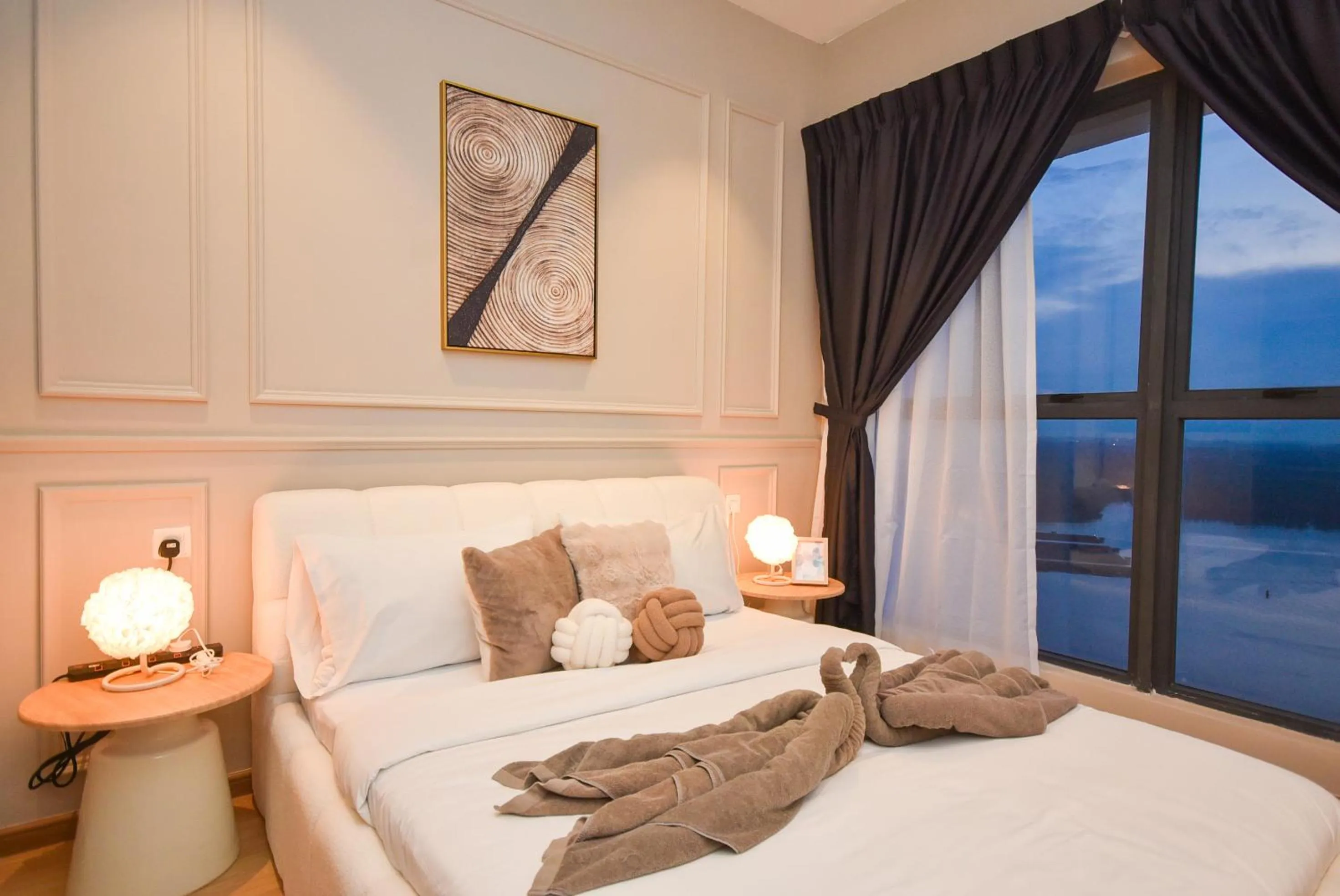 Bedroom, Bed in Country Garden Seaview Suite by Nest Home at Danga Bay