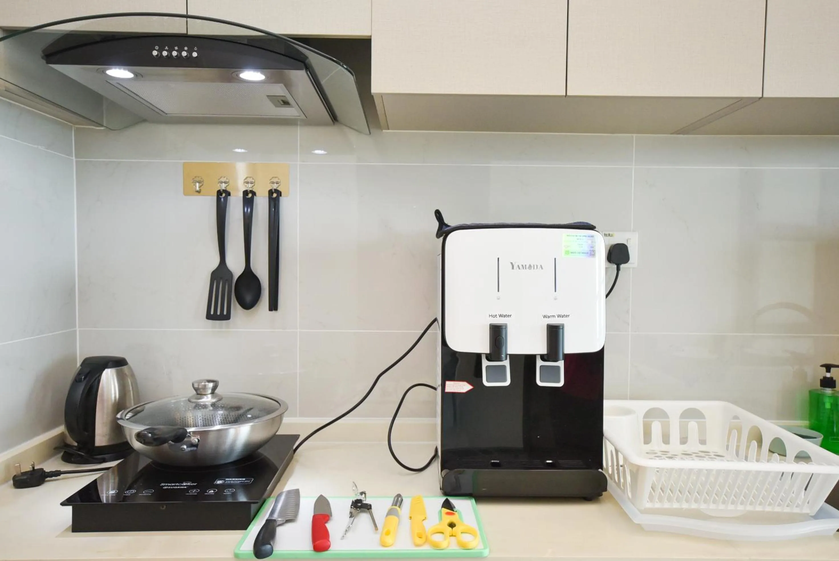 Kitchen or kitchenette in Country Garden Seaview Suite by Nest Home at Danga Bay