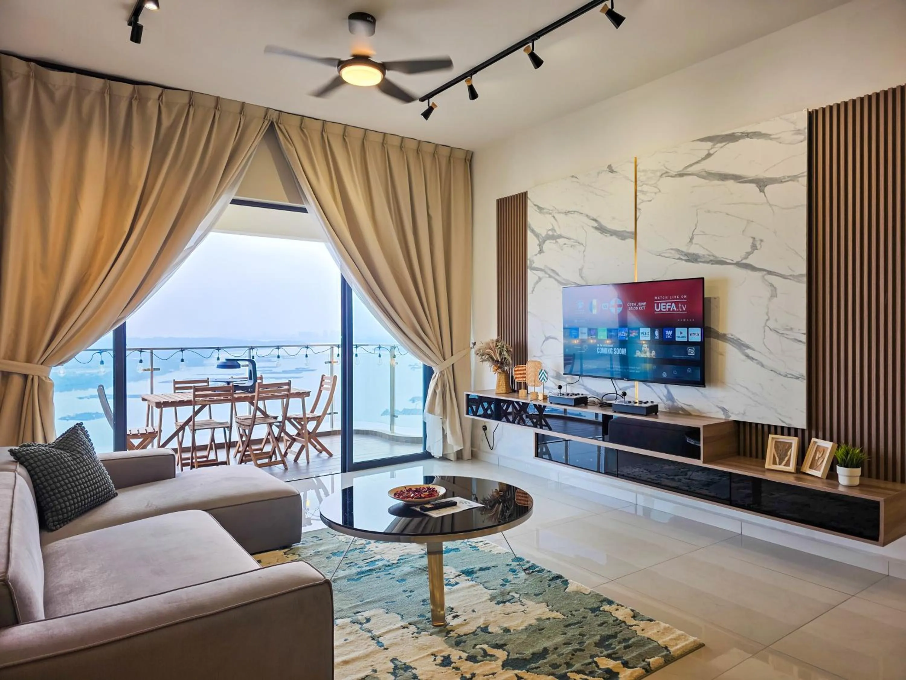 Country Garden Seaview Suite by Nest Home at Danga Bay