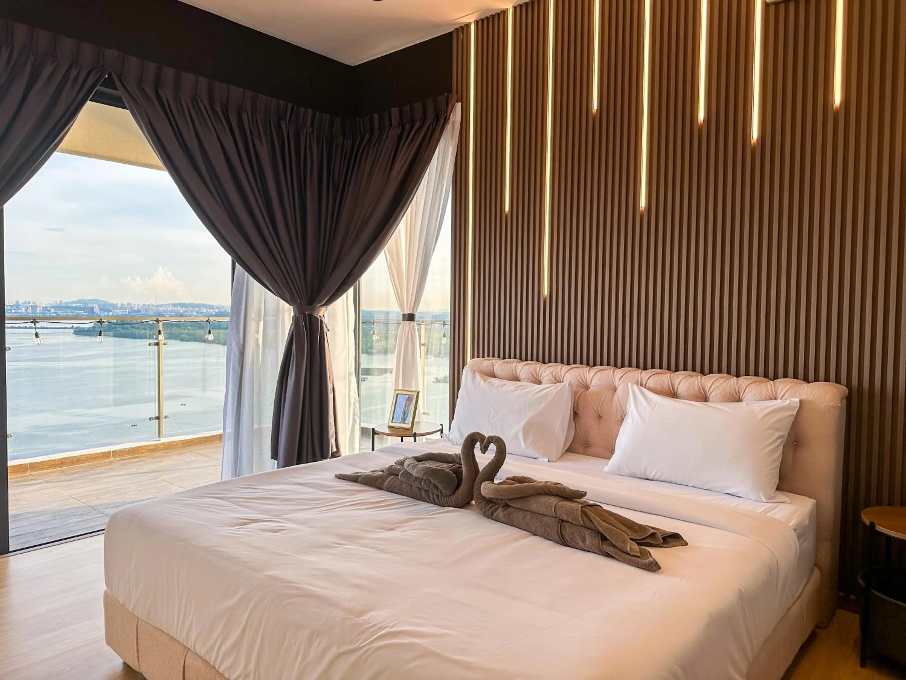 Bedroom, Bed in Country Garden Seaview Suite by Nest Home at Danga Bay