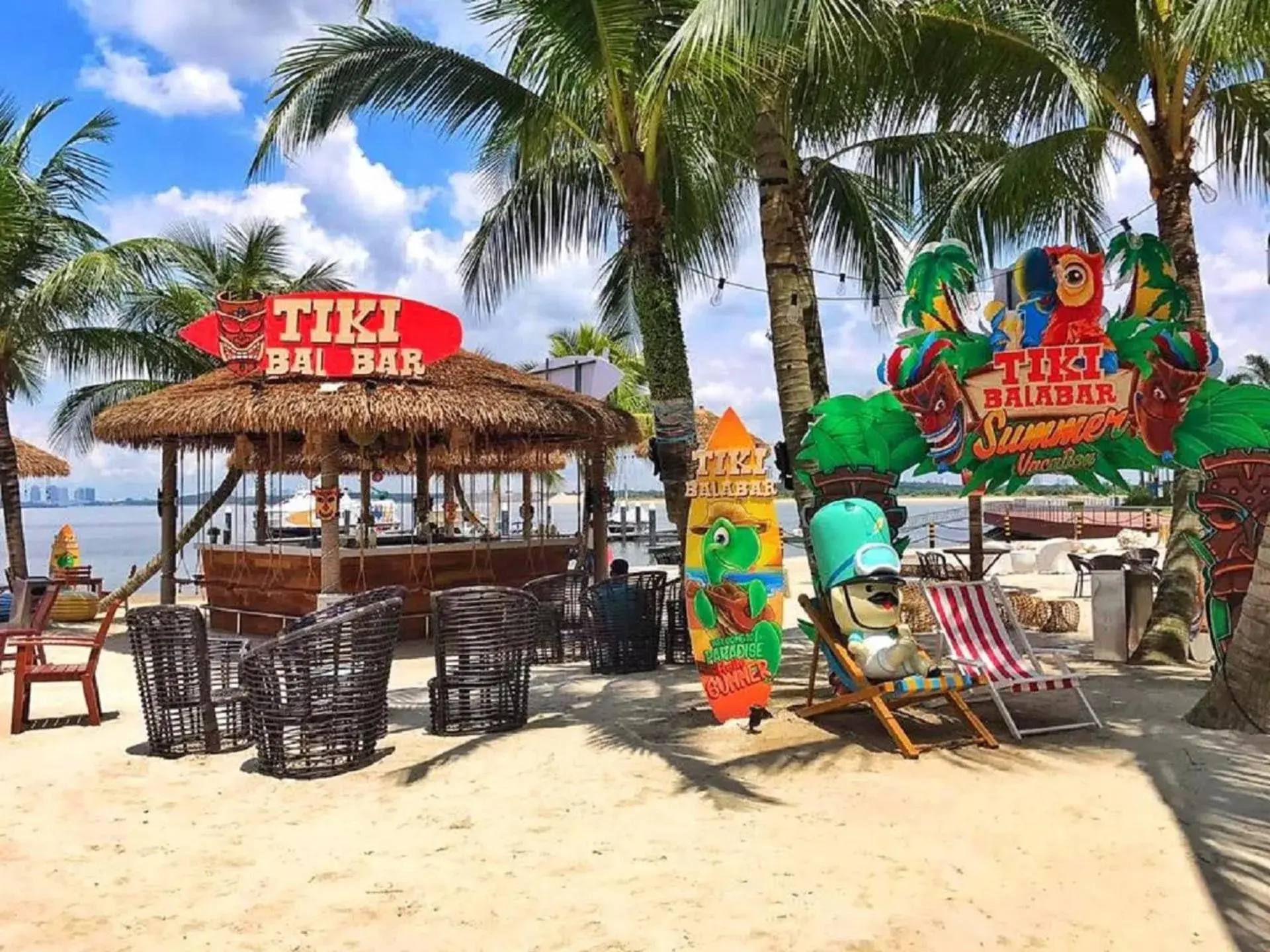 Restaurant/places to eat in Country Garden Seaview Suite by Nest Home at Danga Bay Restaurant/places to eat in Country Garden Seaview Suite by Nest Home at Danga Bay