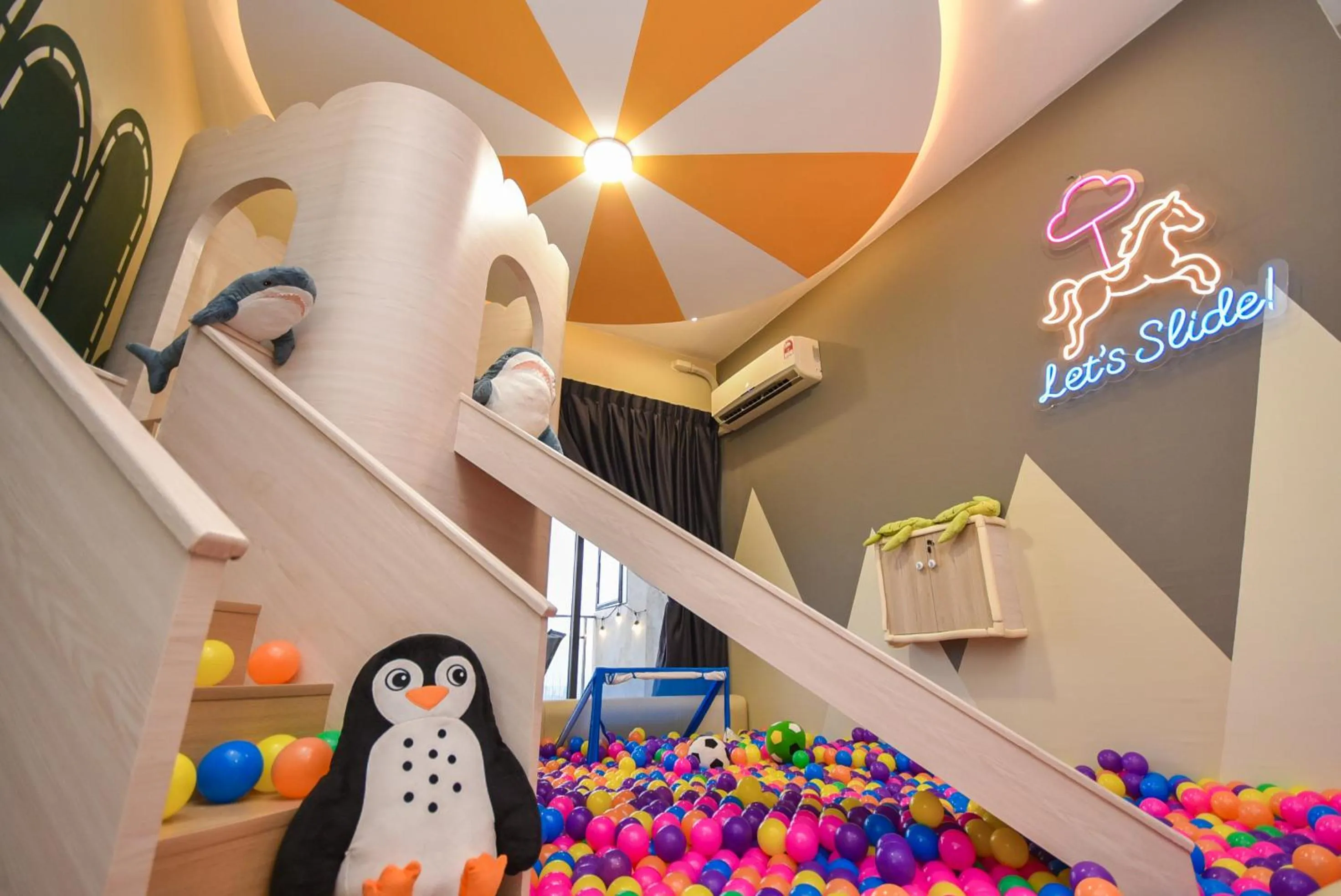 Country Garden Seaview Suite by Nest Home at Danga Bay