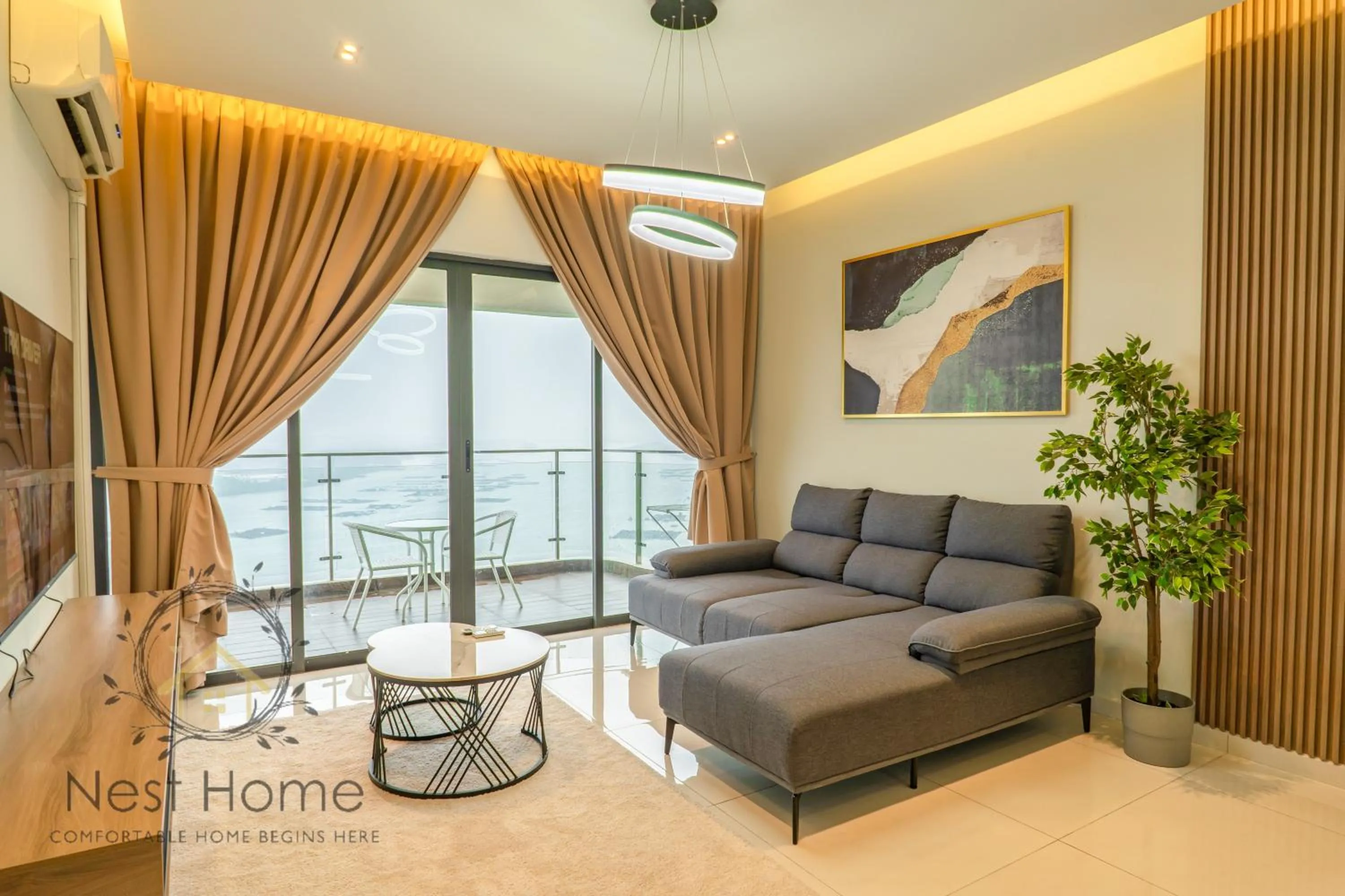 Living room in Country Garden Seaview Suite by Nest Home at Danga Bay