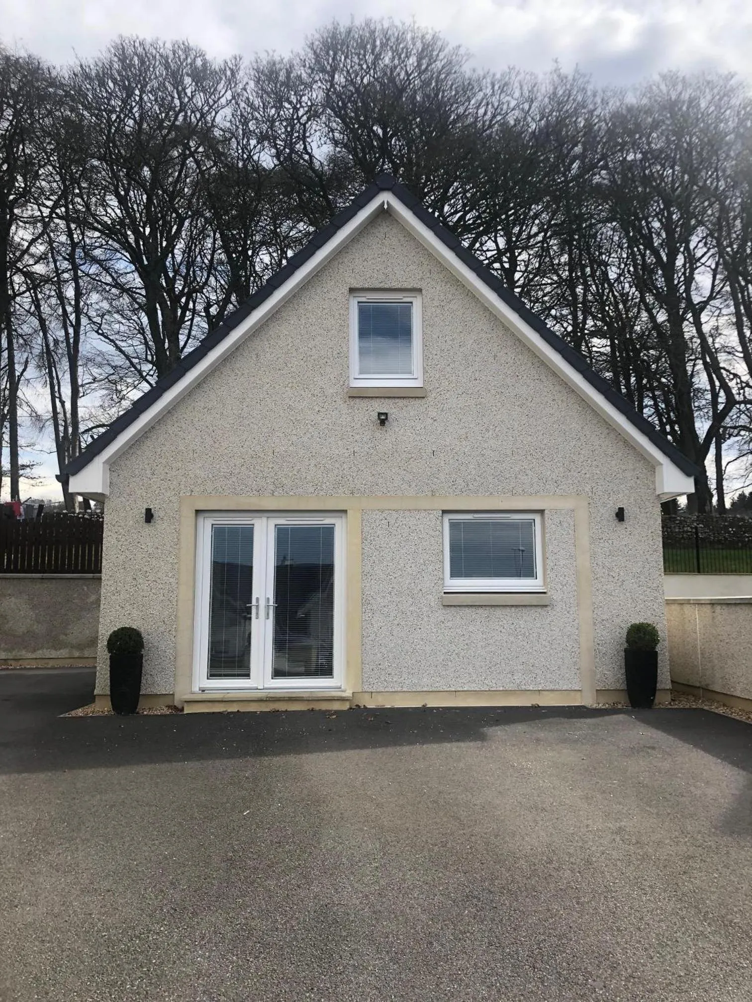 Property building in Appin Apartment