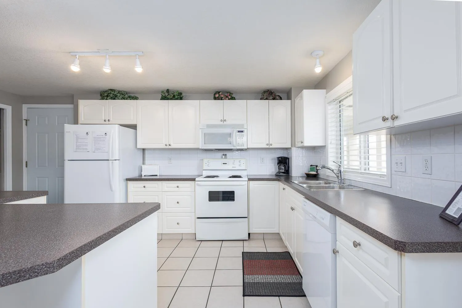 Property building in Paradise Canyon Golf Resort - Signature Walkout Condo 380