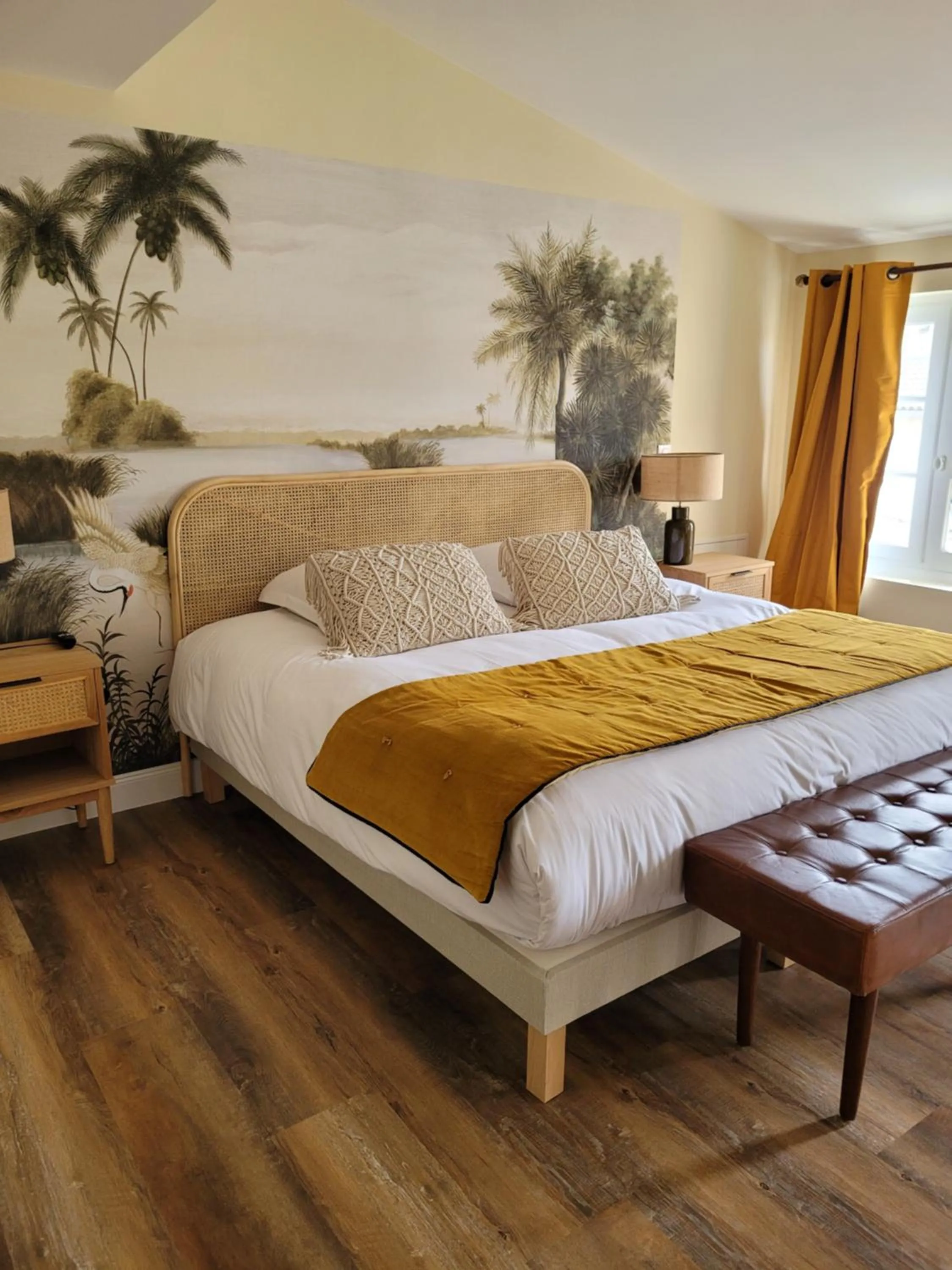 Bedroom, Bed in Pavillon des Millésimes, Piscine & SPA