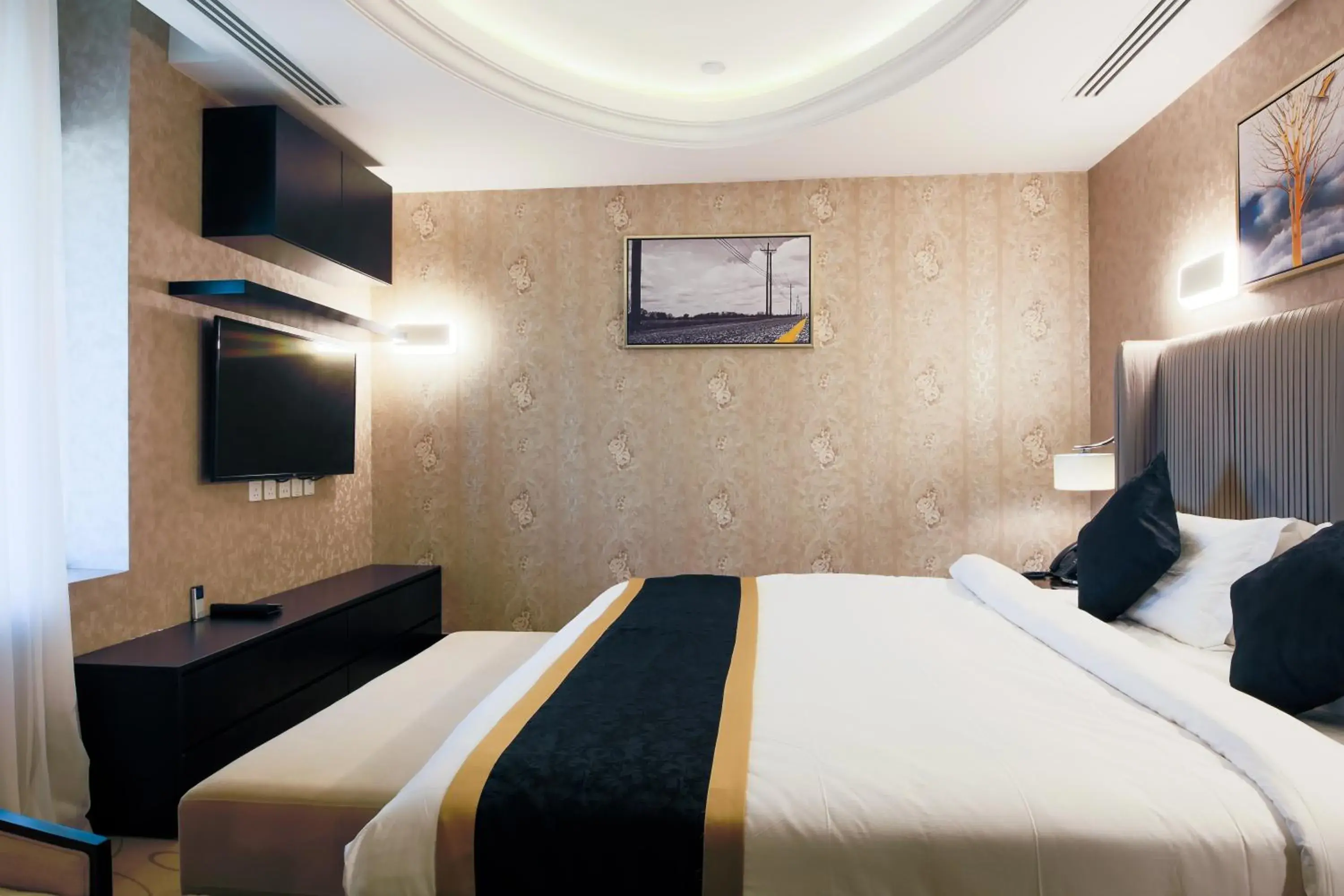 Bedroom, Bed in The Proud Hotel Al Khobar Bedroom, Bed in The Proud Hotel Al Khobar