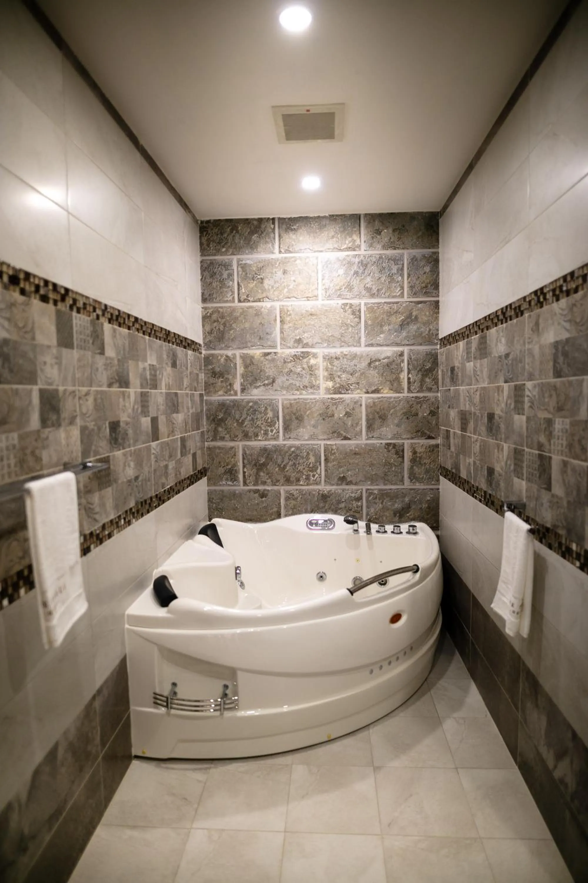 Bathroom in The Proud Hotel Al Khobar
